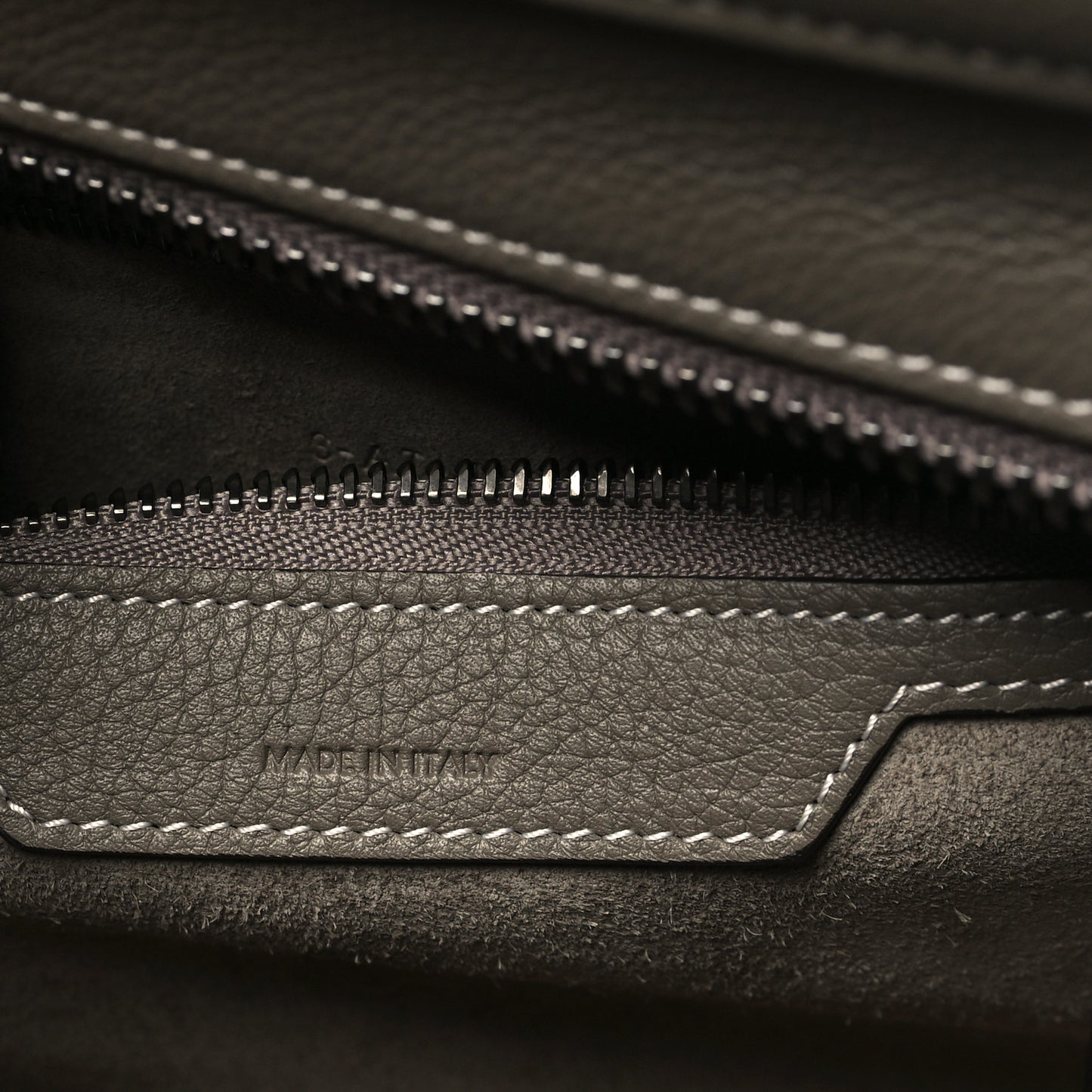 Drummed Calfskin Micro Luggage Souris