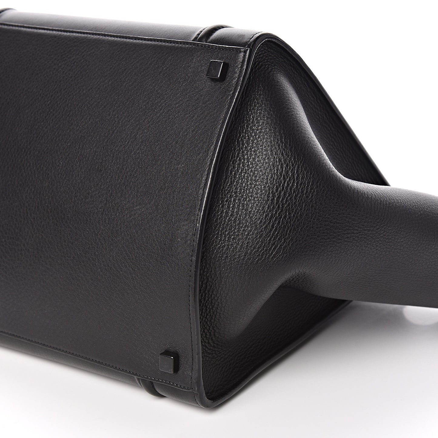Supple Calfskin Medium Phantom Luggage Black