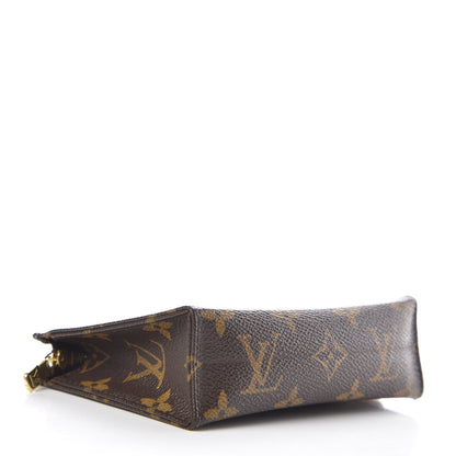Louis Vuitton Monogram Toiletry Pouch 15 4 of 11