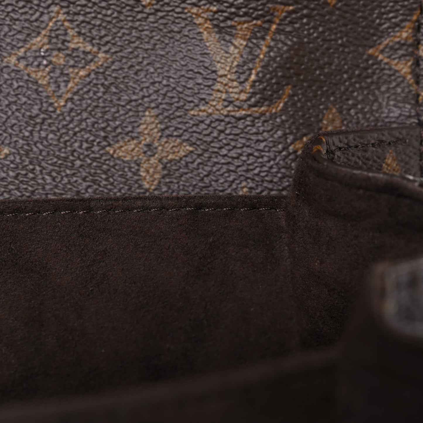 Monogram Pochette Metis