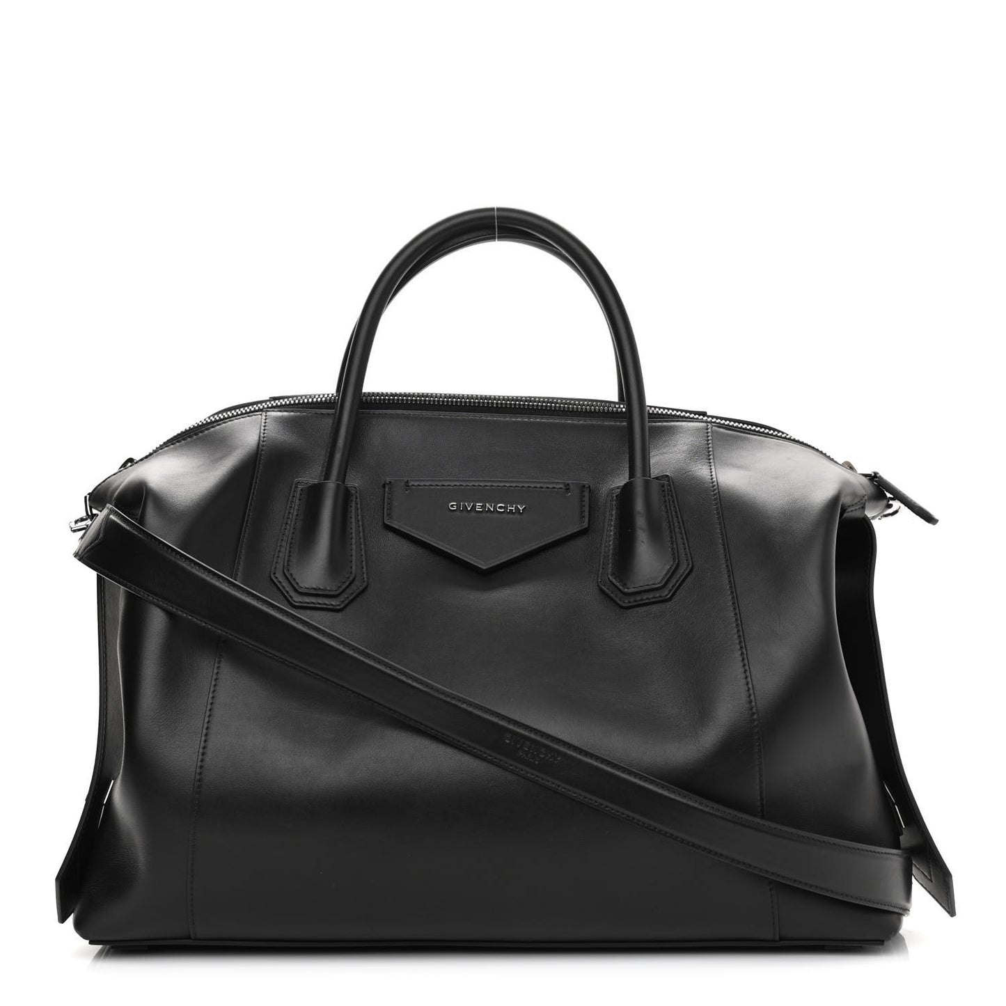 Smooth Calfskin Medium Soft Antigona Black