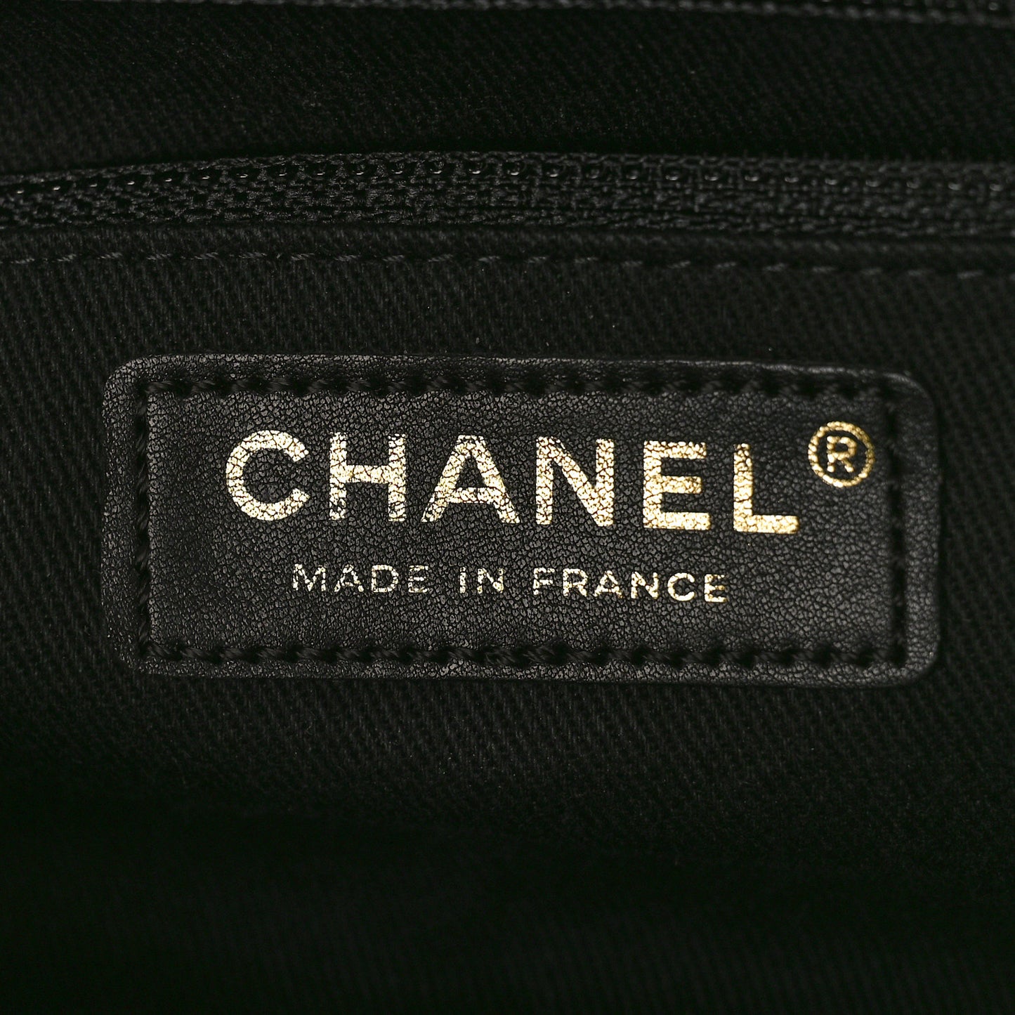 Calfskin Square Quilted Grommet Embellished Piercing Chic Clutch Black