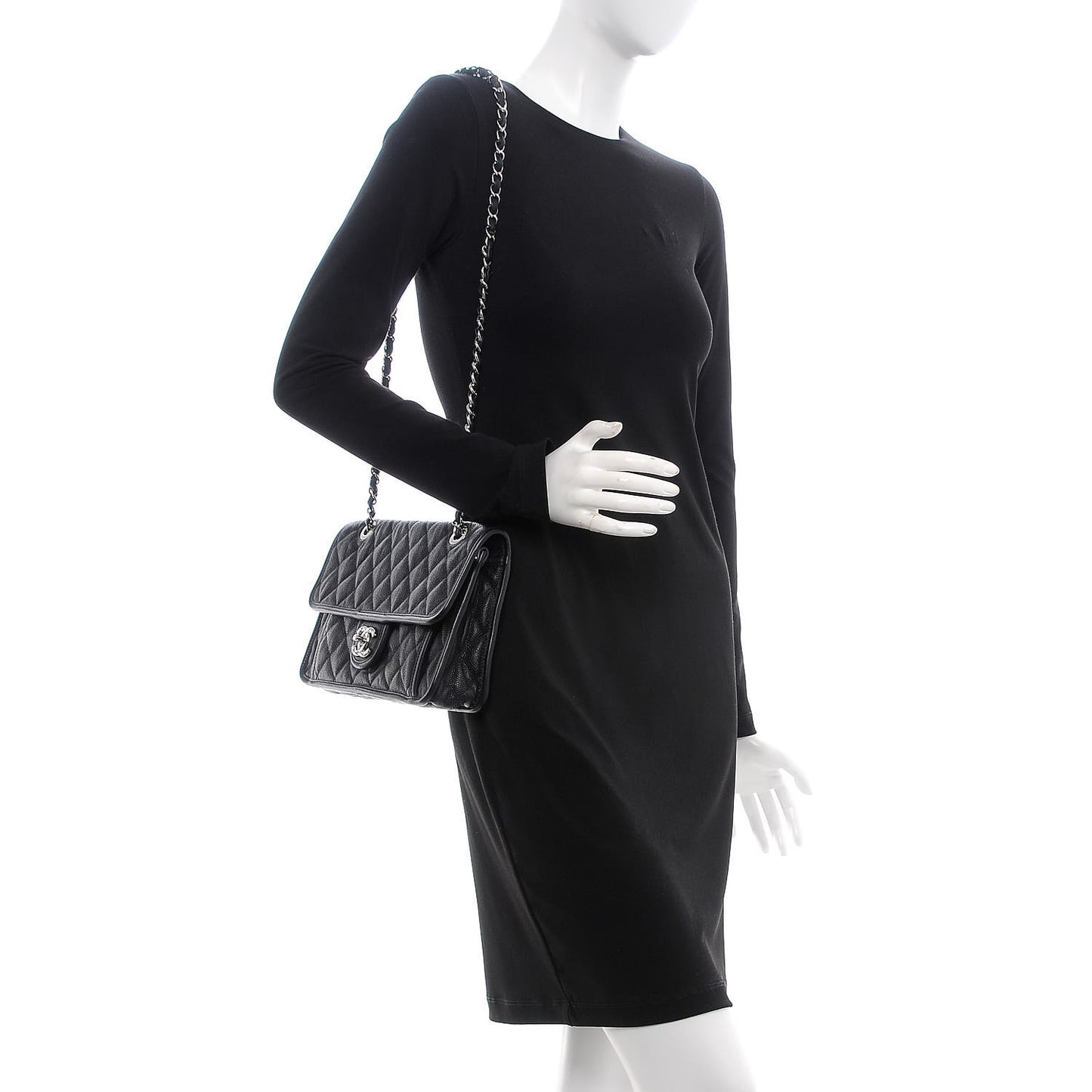 Caviar Quilted Medium French Riviera Flap Black