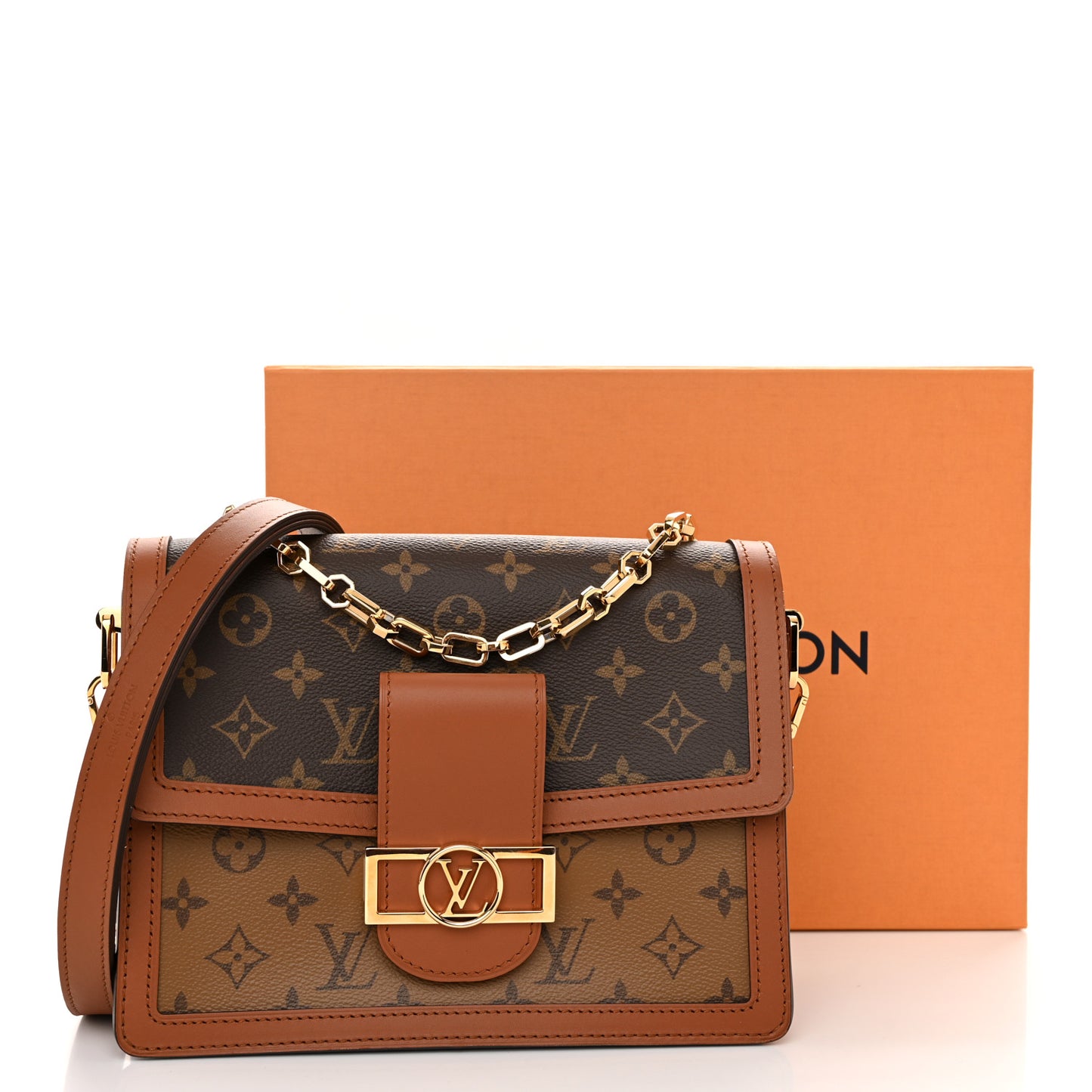 Reverse Monogram Dauphine MM