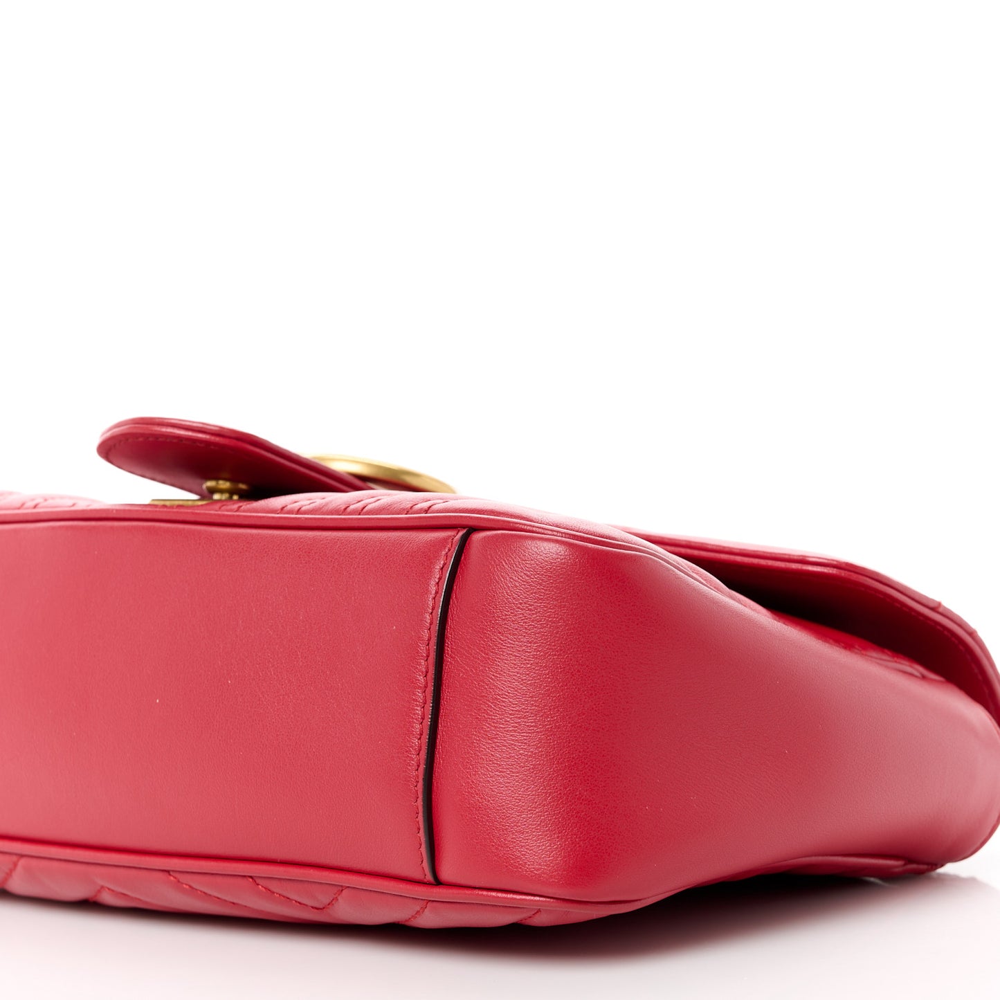 Calfskin Matelasse Small GG Marmont Shoulder Bag Hibiscus Red