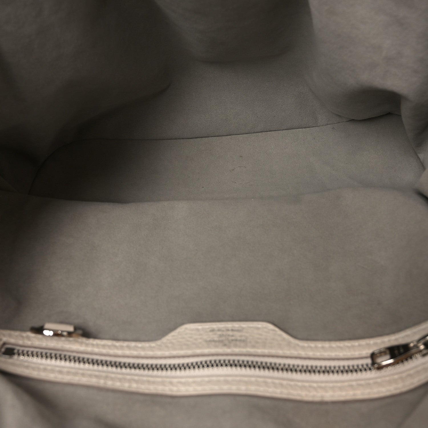 Louis Vuitton Mahina L Ivory 5 of 10