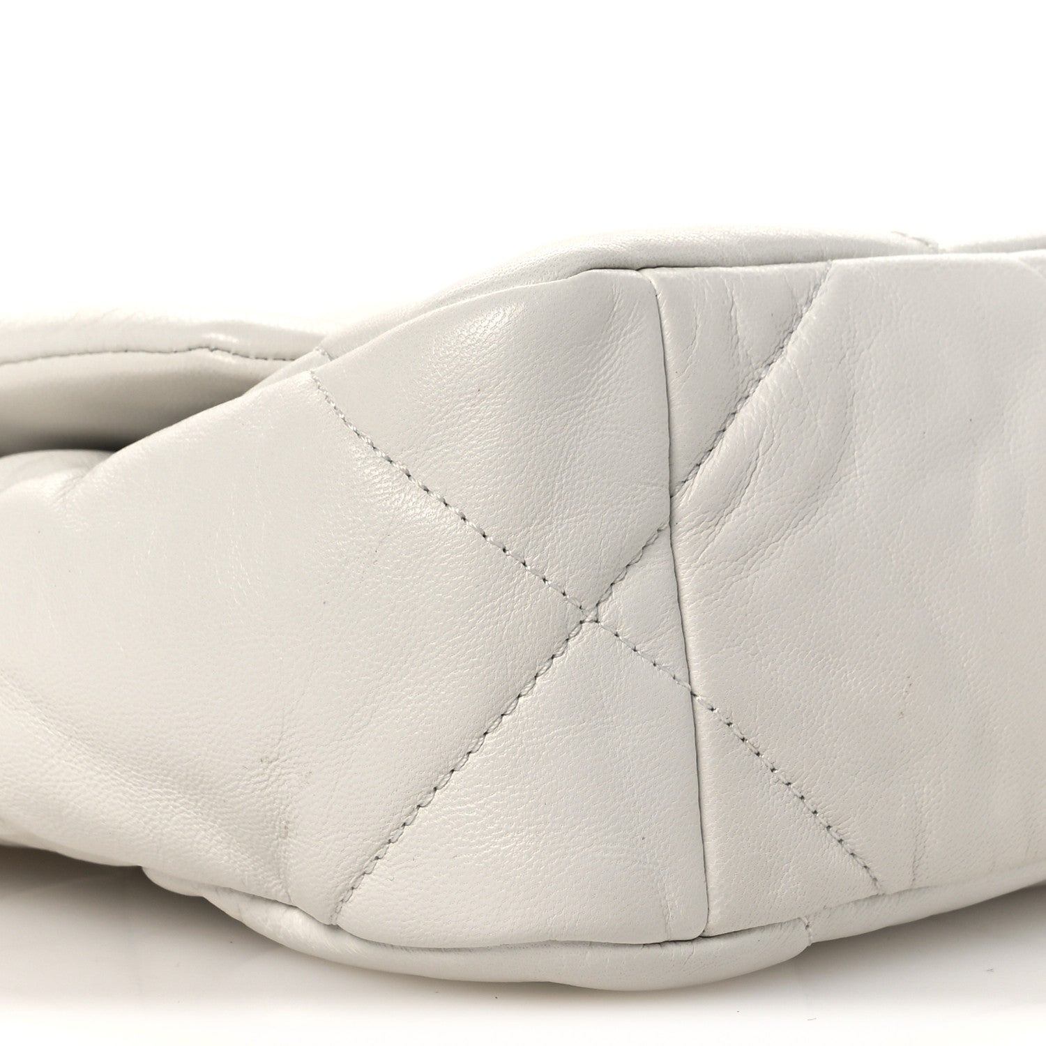 Chanel Goatskin Quilted Medium Chanel 19 Flap White 9 of 12