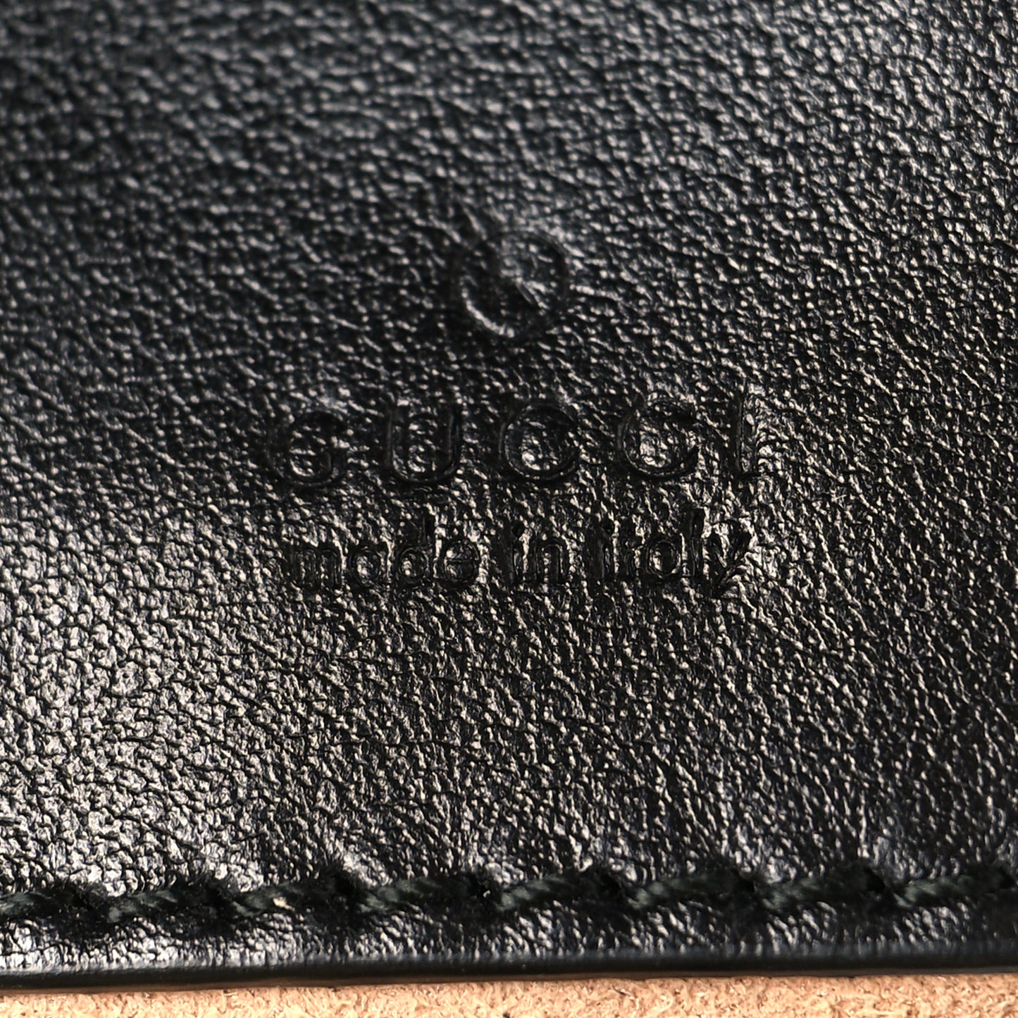 Calfskin Matelasse Mini GG Marmont 2.0 Bucket Bag Black