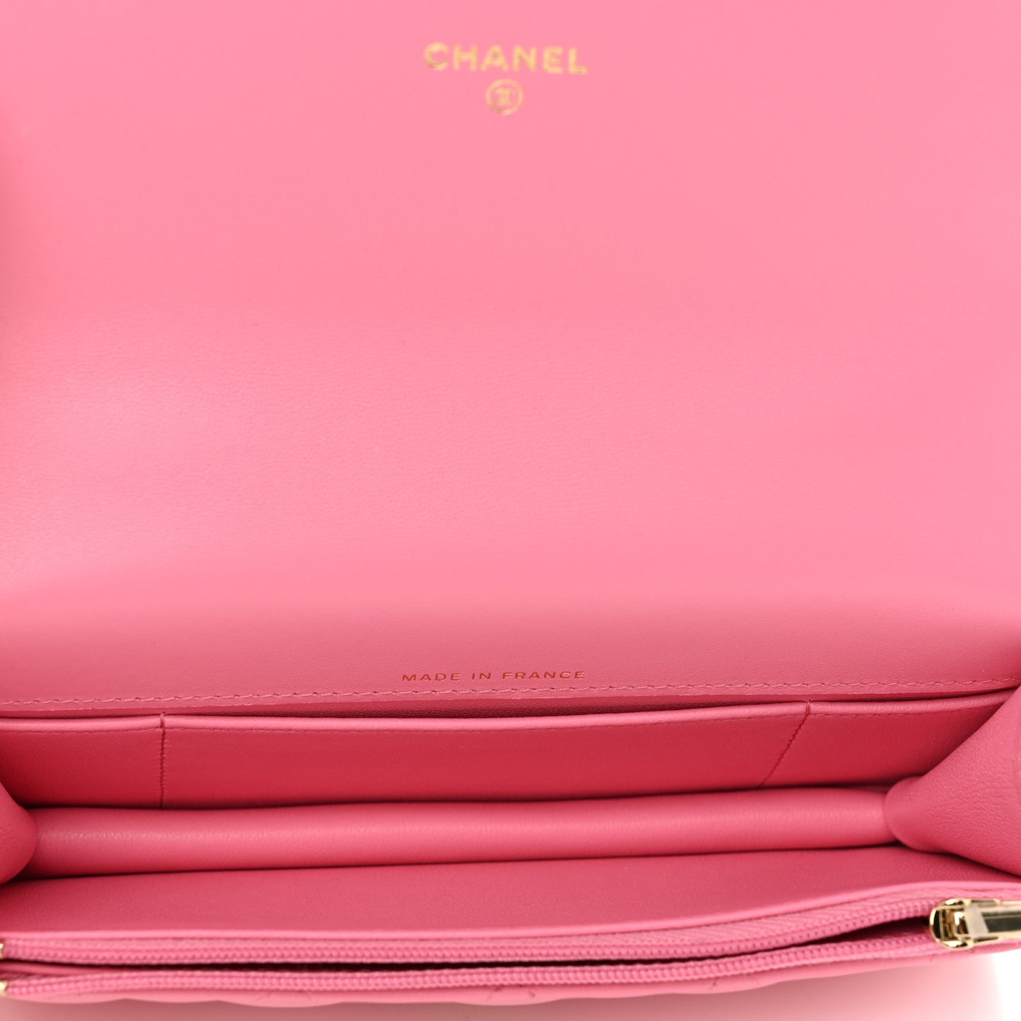 Lambskin Quilted Flap Phone Holder With Chain Pink