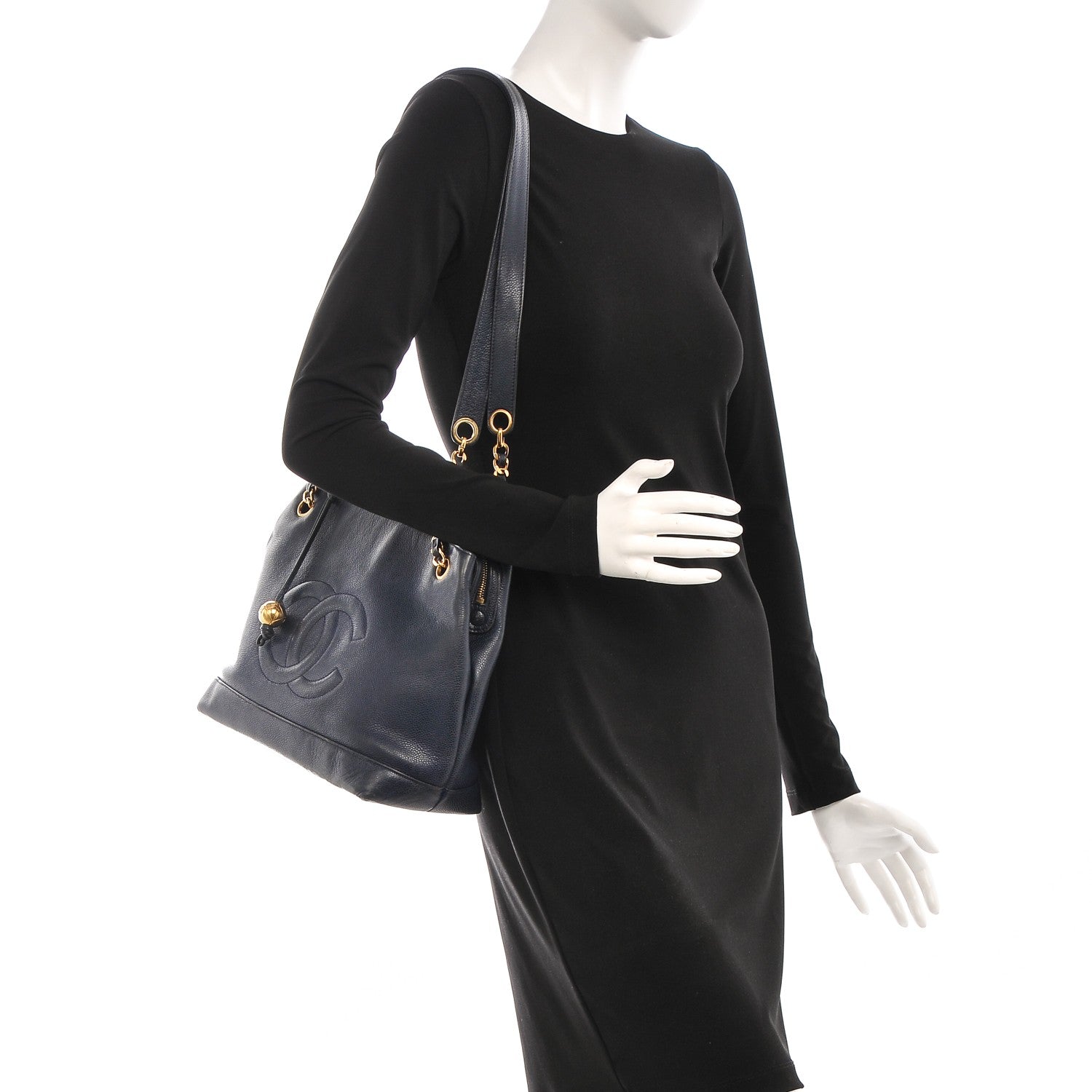 Chanel Caviar CC Shoulder Bag Navy 2 of 8