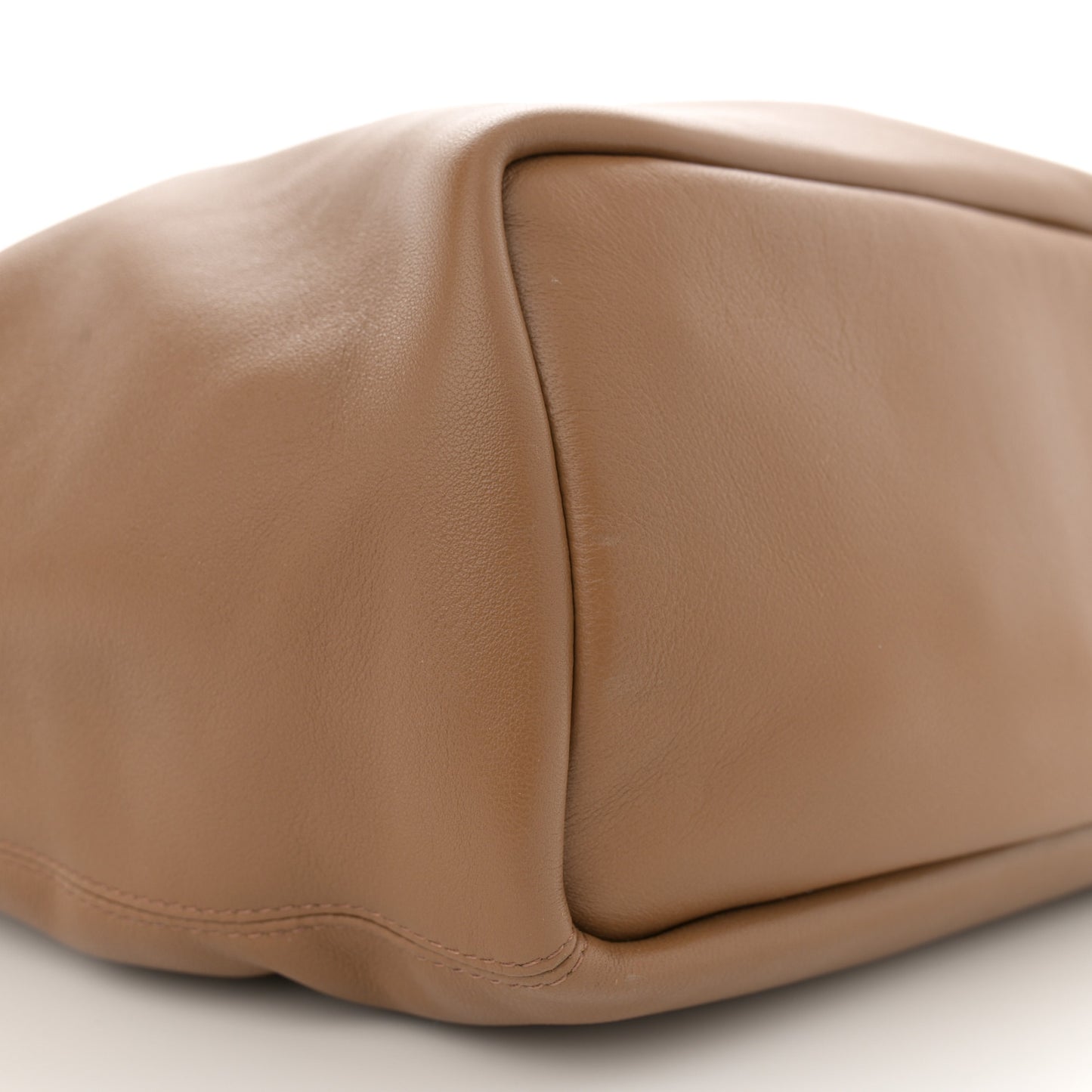 Nappa Small Squeeze Bag Oak