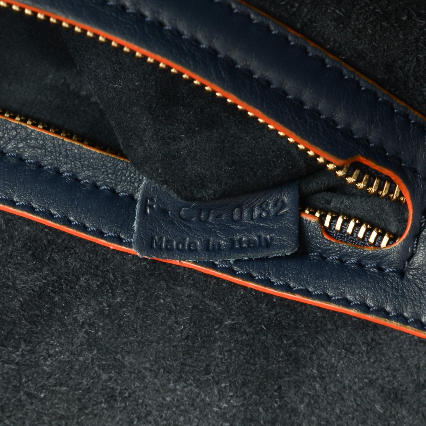 Supple Calfskin Medium Phantom Luggage Midnight