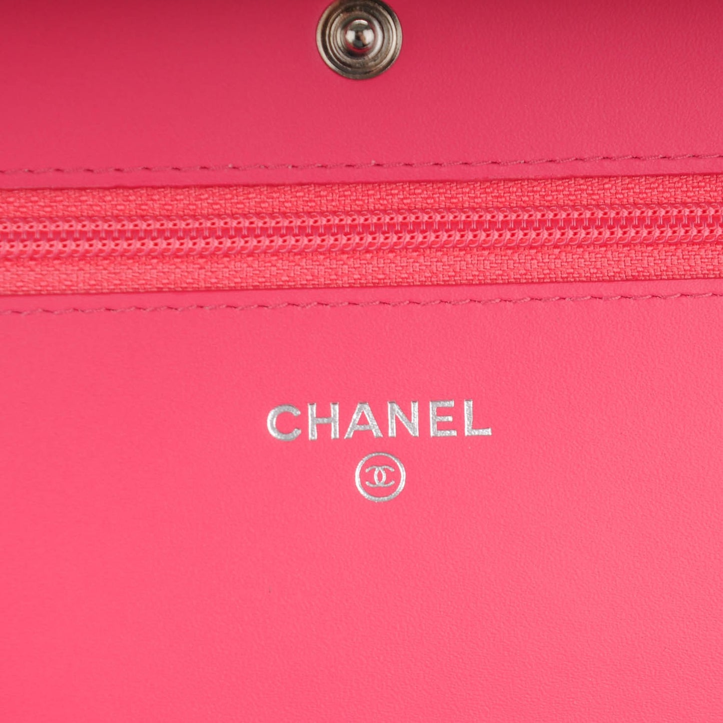 Caviar Timeless CC Wallet On Chain WOC Pink