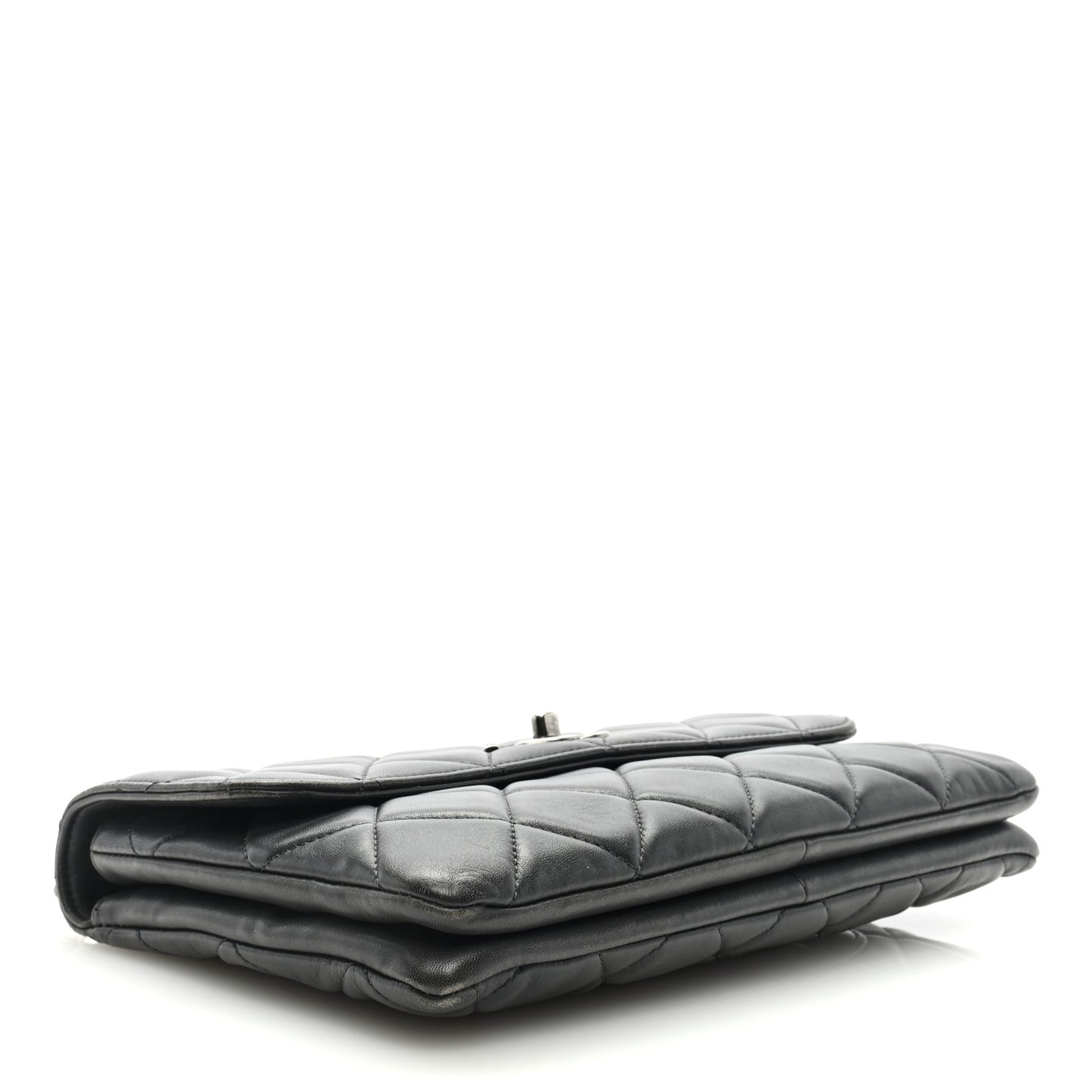 Lambskin Quilted Medium Trendy CC Flap Black