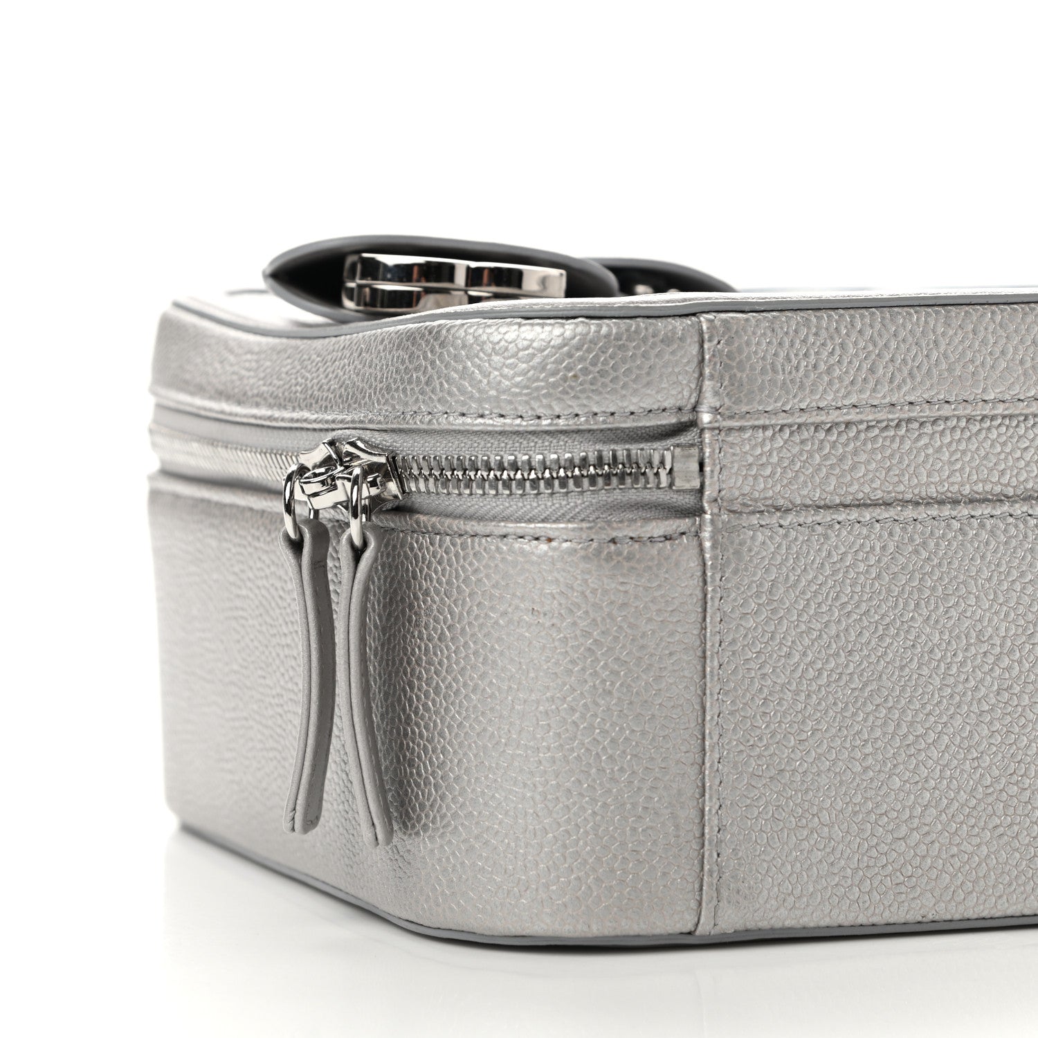 Chanel Metallic Caviar Quilted Large CC Filigree Vanity Case Silver 10 of 11