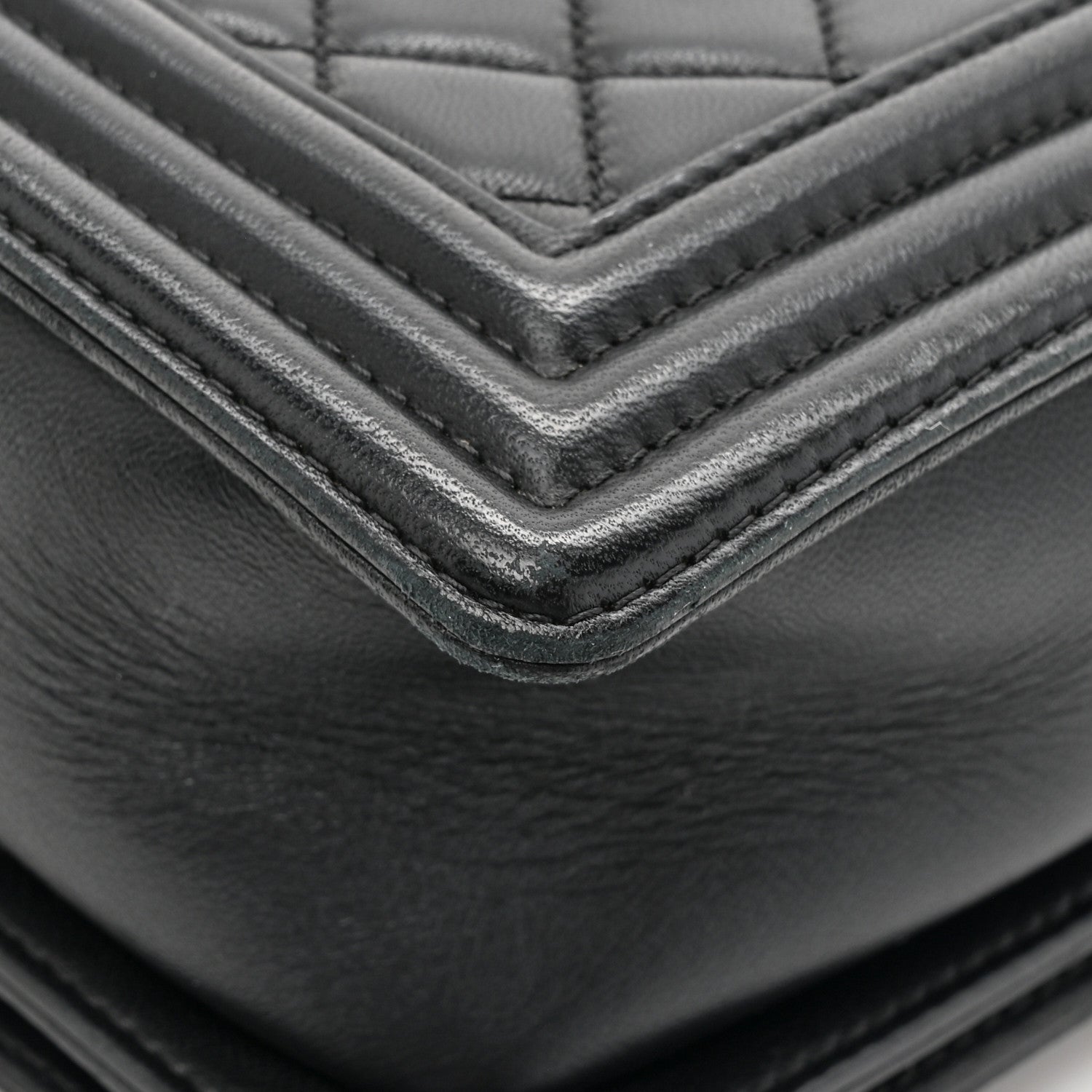Chanel Lambskin Quilted New Medium Boy Flap Black 14 of 16