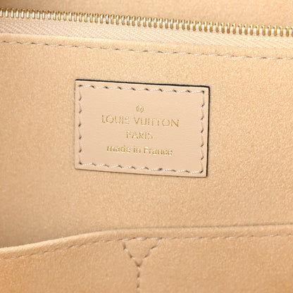 Louis Vuitton Empreinte Monogram Giant Onthego MM Creme 6 of 8