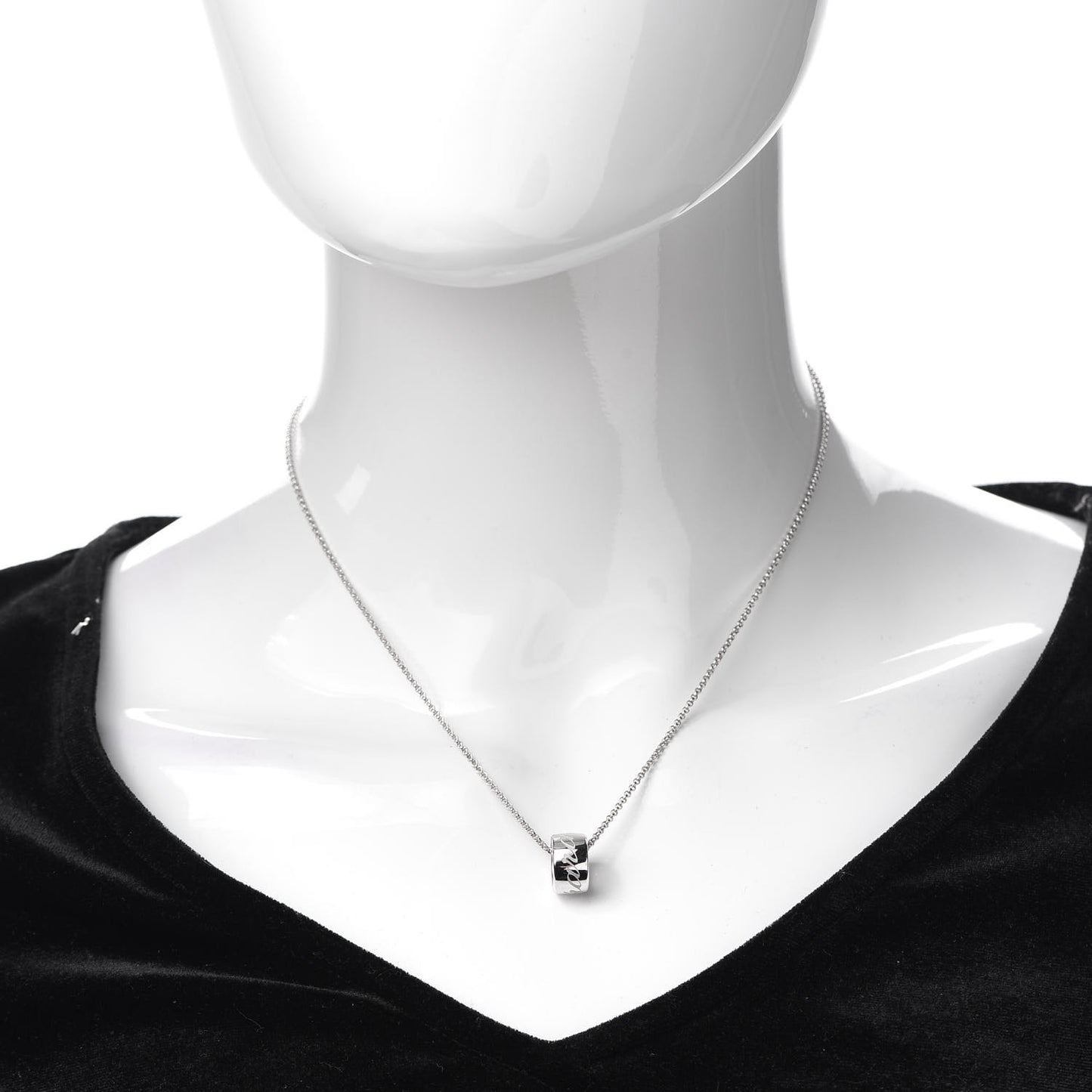 18K White Gold Chopardissimo Pendant Necklace