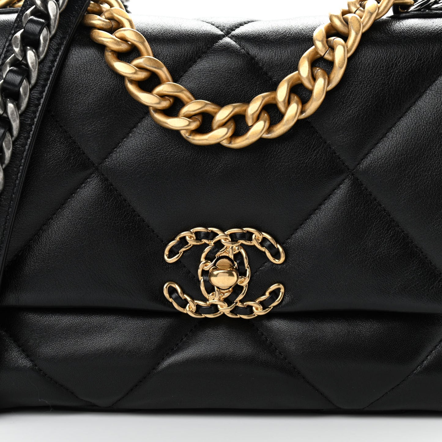 Lambskin Quilted Medium Chanel 19 Flap Black