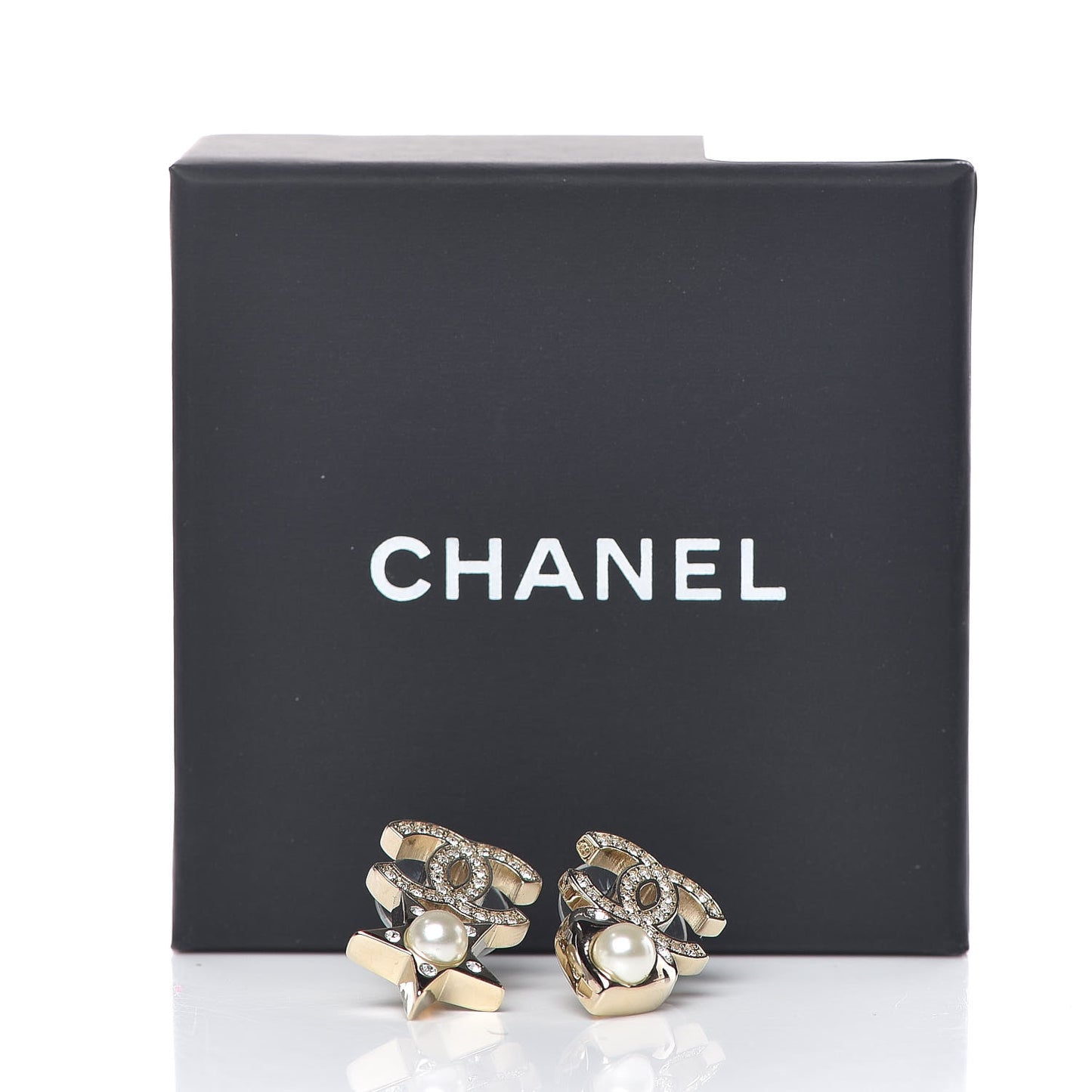 Crystal Pearl Charming Winter CC Star Heart Earrings Gold
