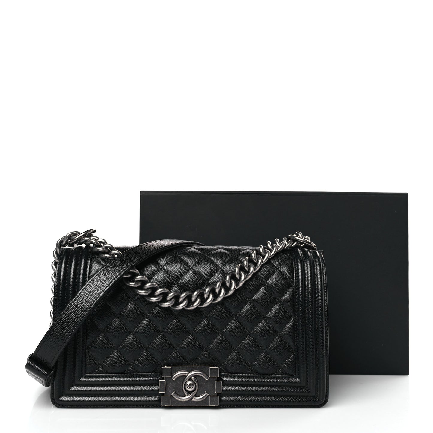 Caviar Quilted Medium Boy Flap Black