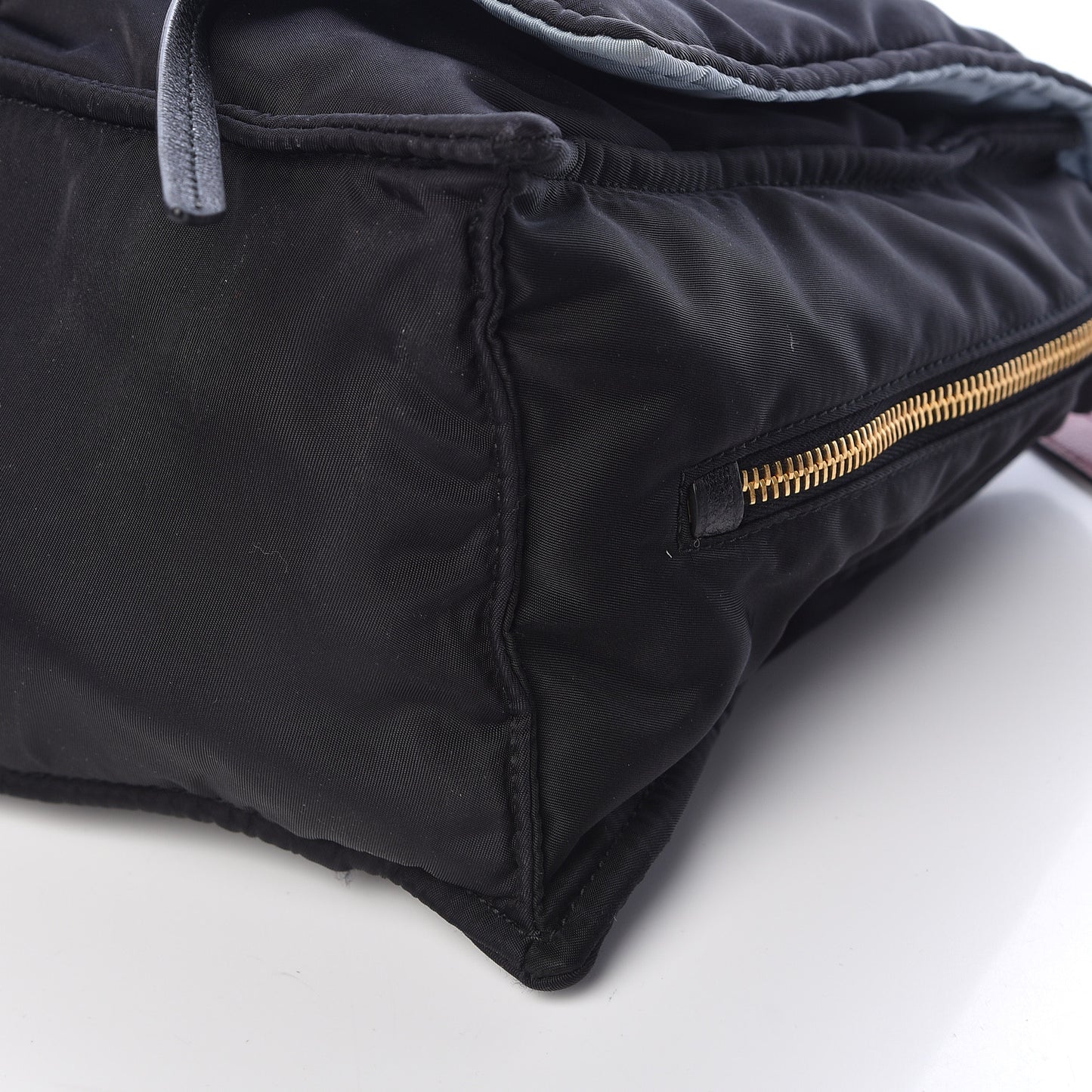 Tessuto Nylon Etiquette Flap Black
