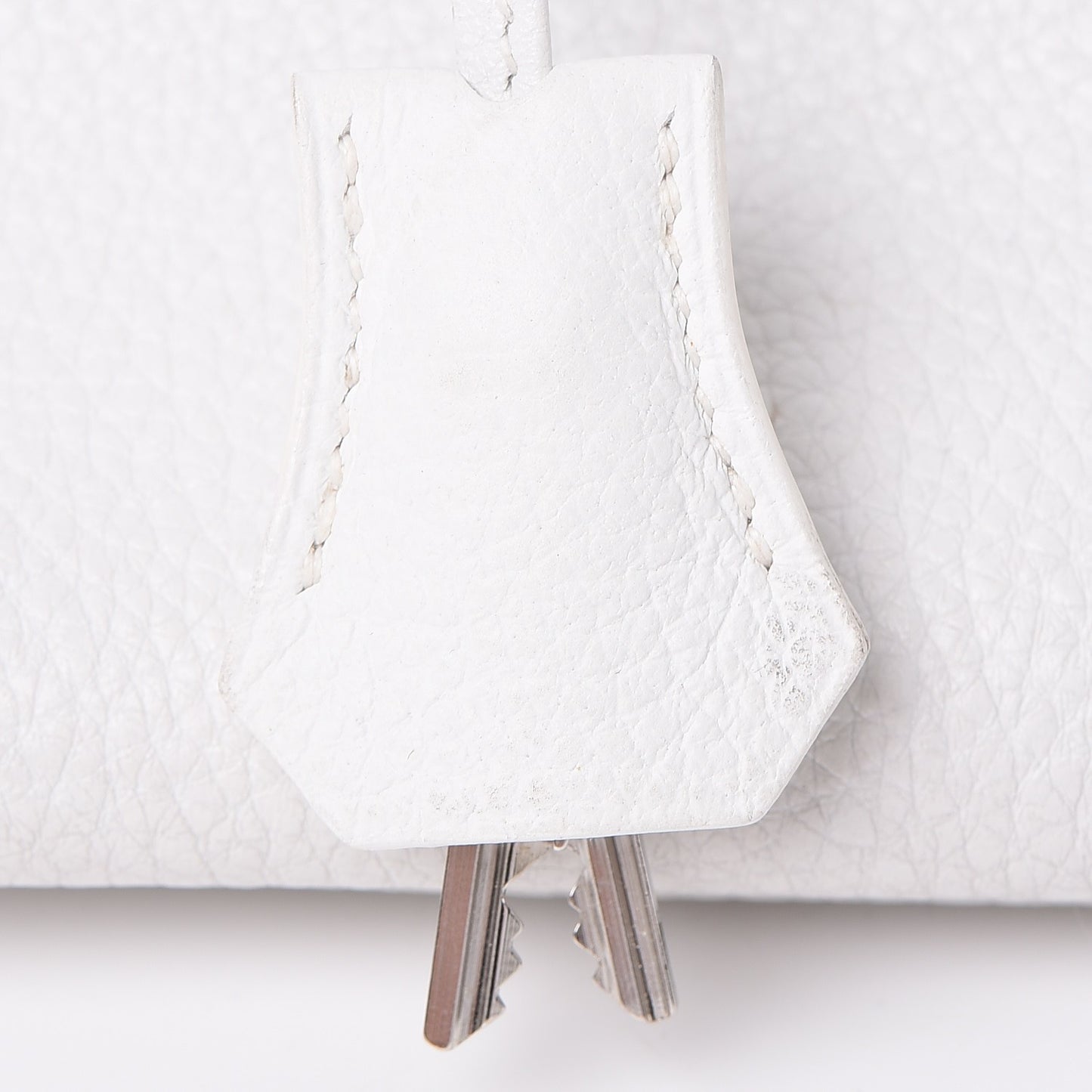 Taurillon Clemence Birkin 35 White
