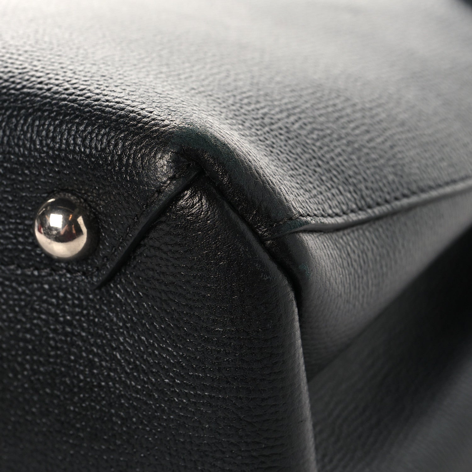 Burberry Derby Calfskin Medium Banner Tote Black 12 of 12