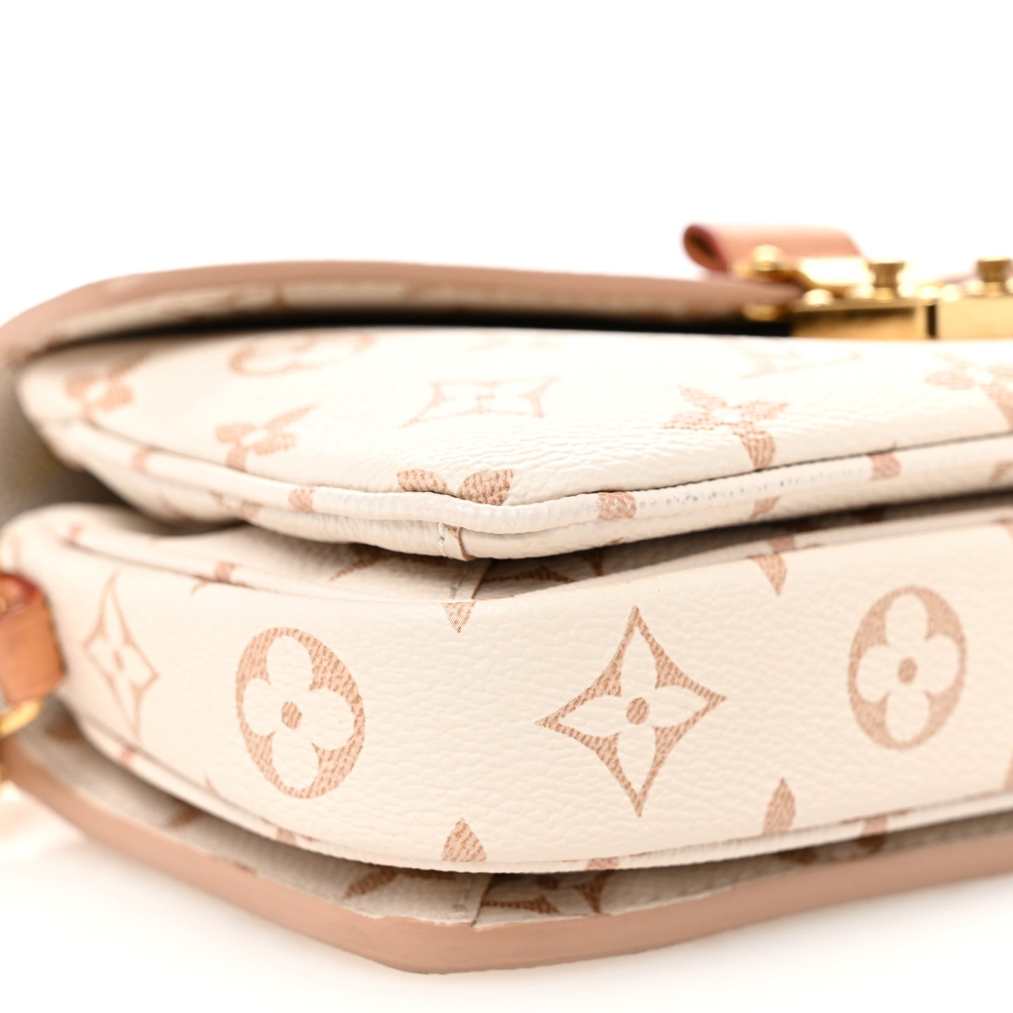 Monogram Dune Pochette Metis East West