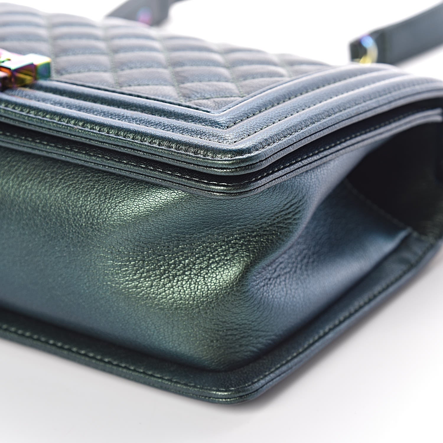 Chanel Iridescent Goatskin Quilted Medium Boy Flap Green 6 of 10