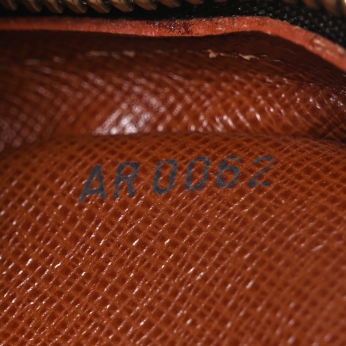 Louis Vuitton Monogram Amazone 7 of 10