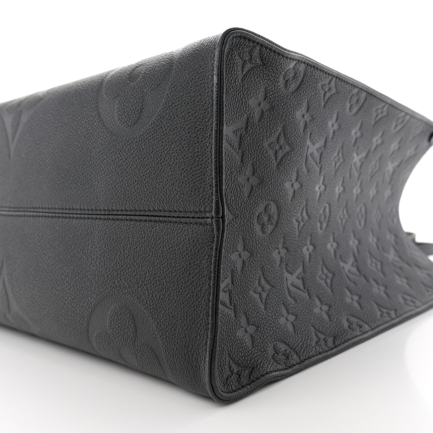 Louis Vuitton Empreinte Monogram Giant Onthego GM Black 9 of 10