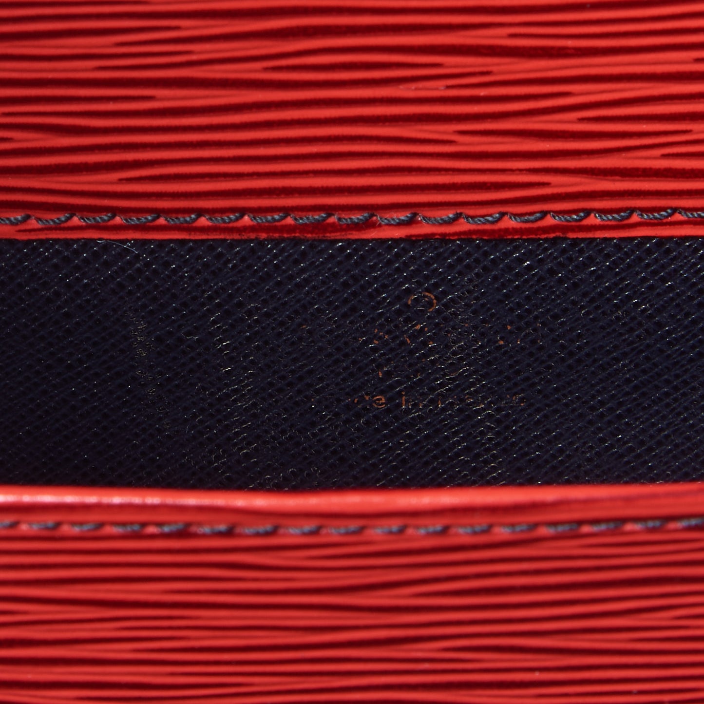 Epi Cartouchiere 22 Red