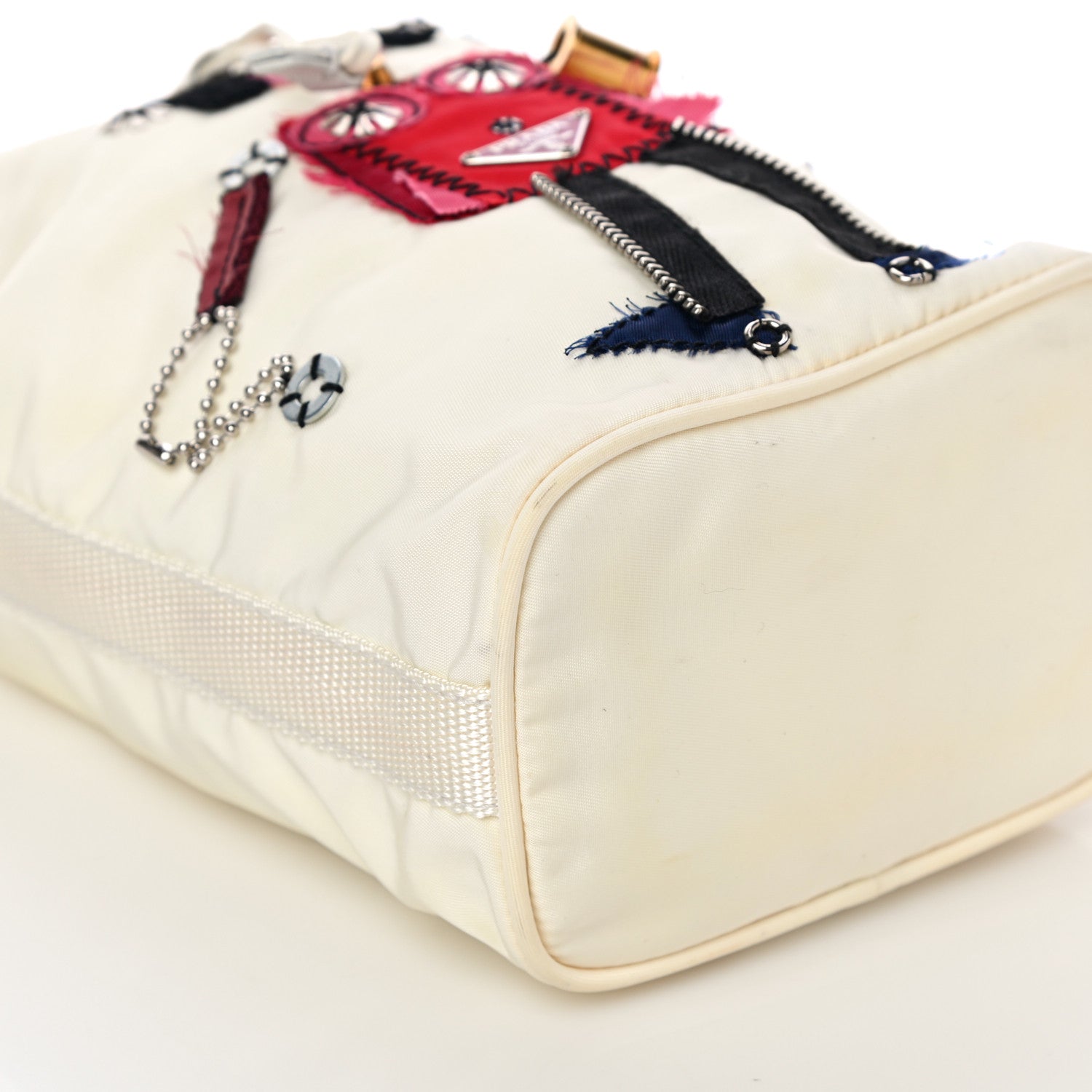 Prada Tessuto Nylon Saffiano Robot Bucket Bianco 10 of 11