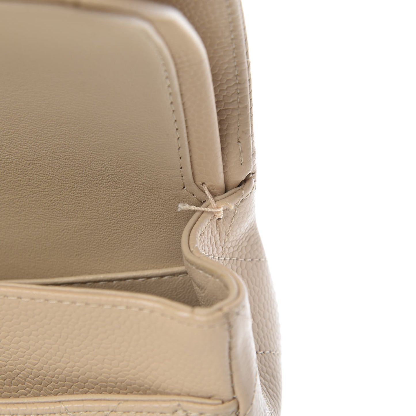 Caviar Quilted Medium Double Flap Beige Clair