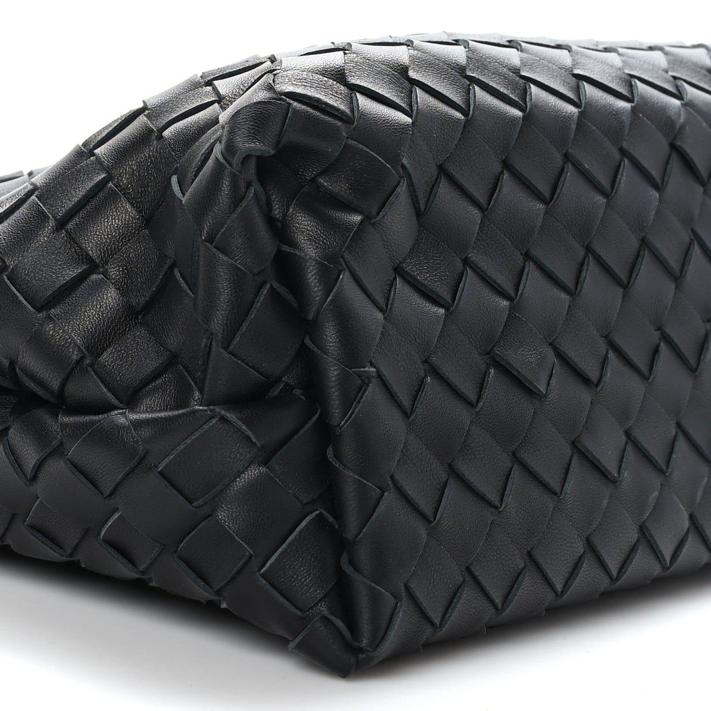 Nappa Intrecciato Medium Andiamo Shoulder Bag Black