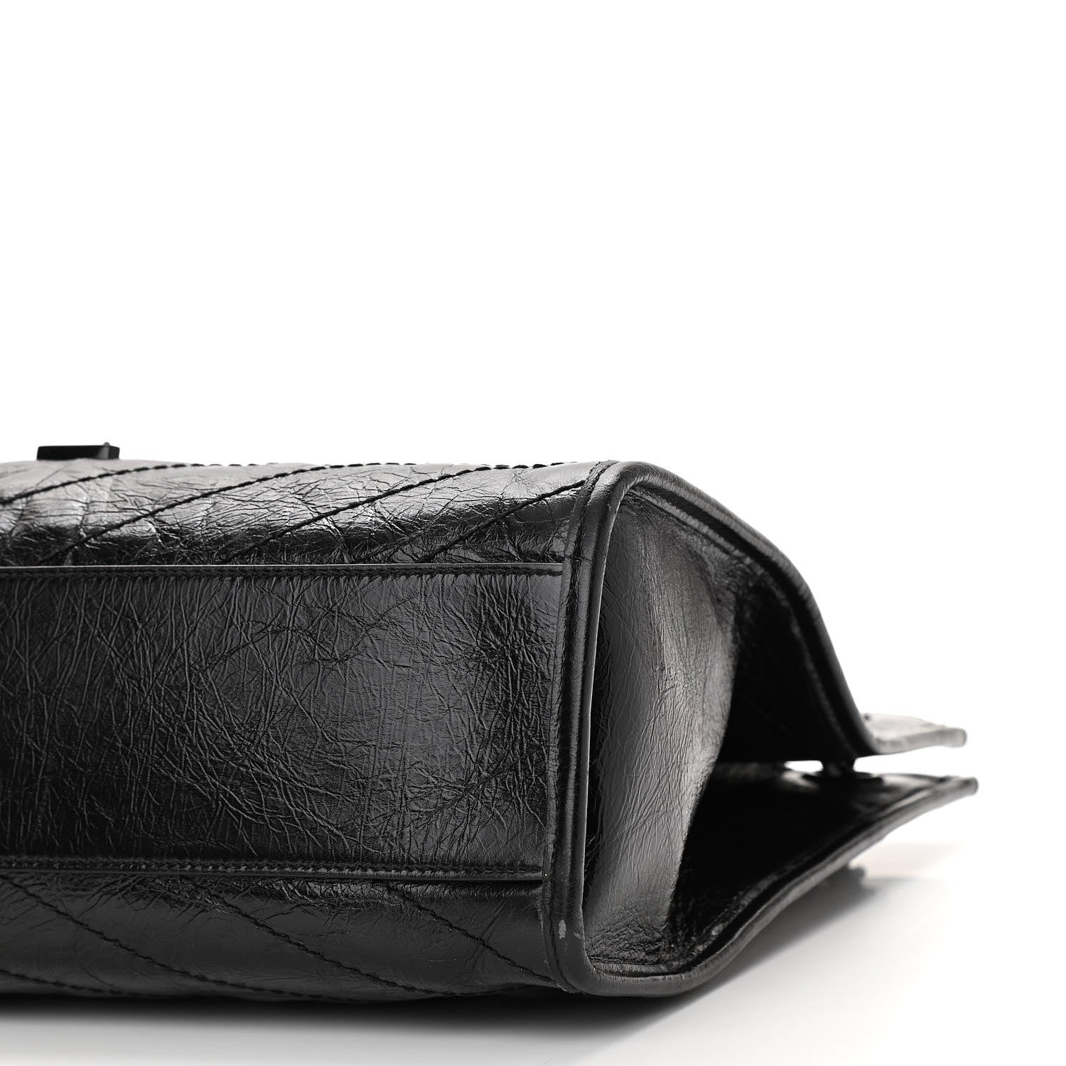 Saint Laurent Crinkled Calfskin Matelasse Monogram Medium Niki Shopper Tote Black 6 of 10
