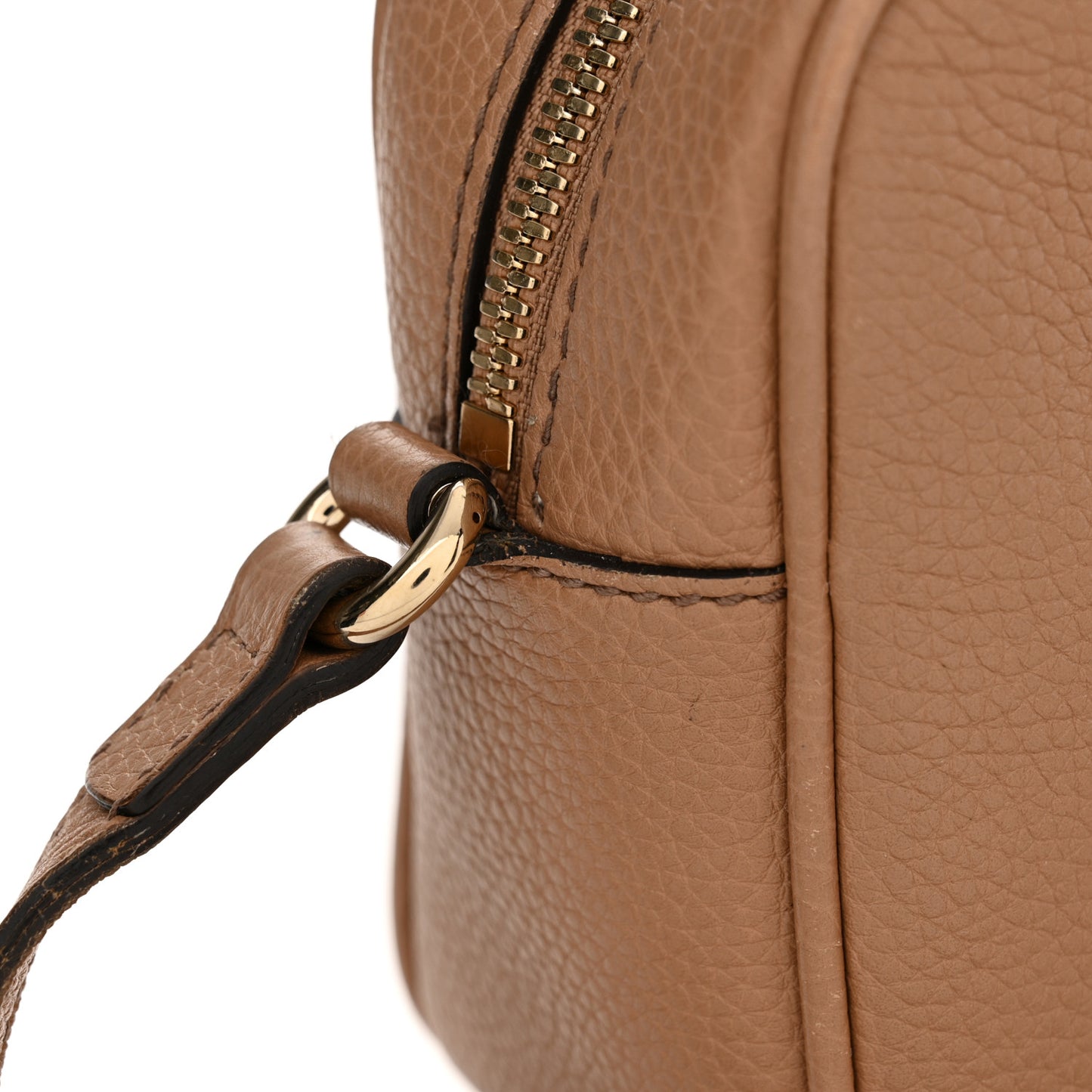 Pebbled Calfskin Small Soho Disco Bag Camelia