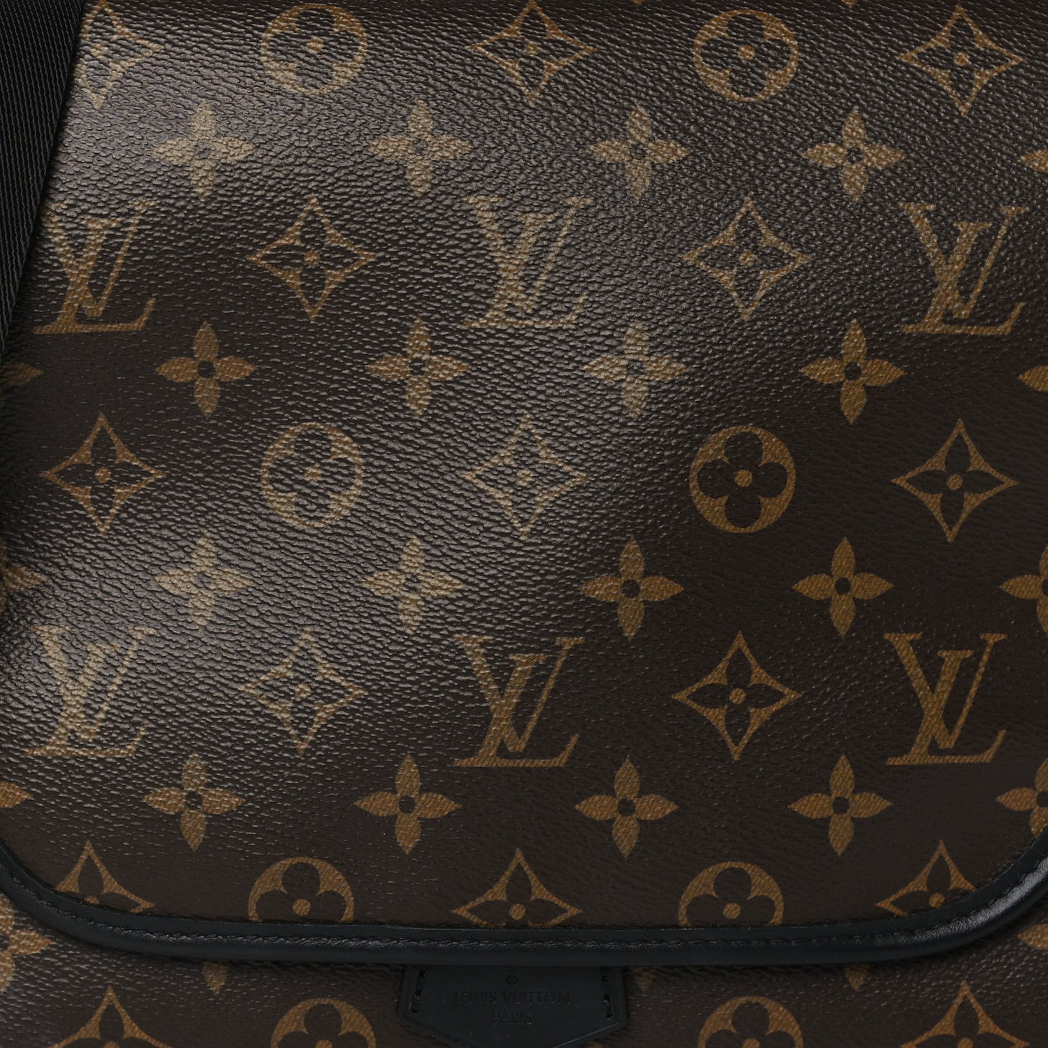 Louis Vuitton Monogram Macassar Magnetic Messenger 7 of 9