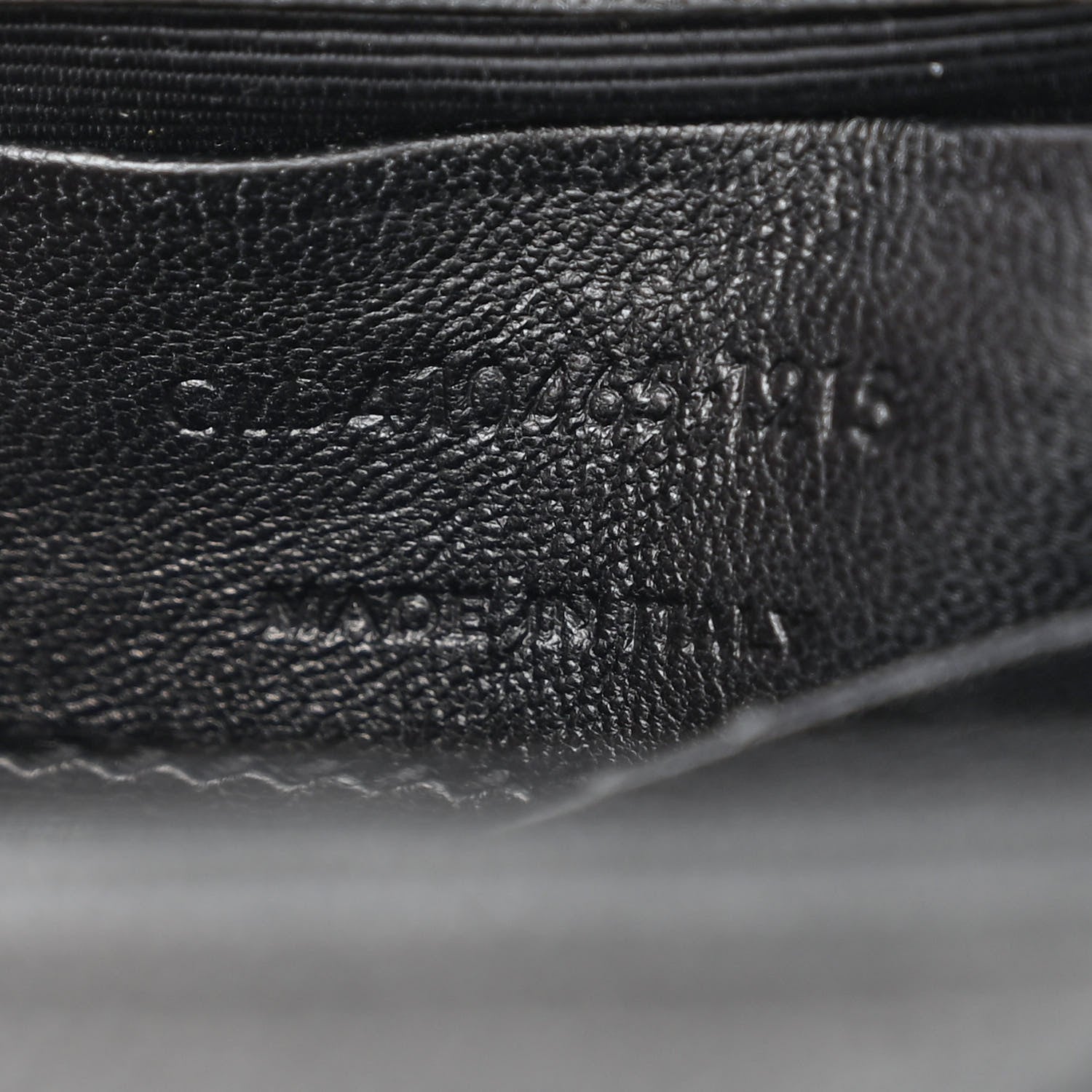 Saint Laurent Sheepskin Matelasse Chevron Monogram College Chain Wallet Black 7 of 10