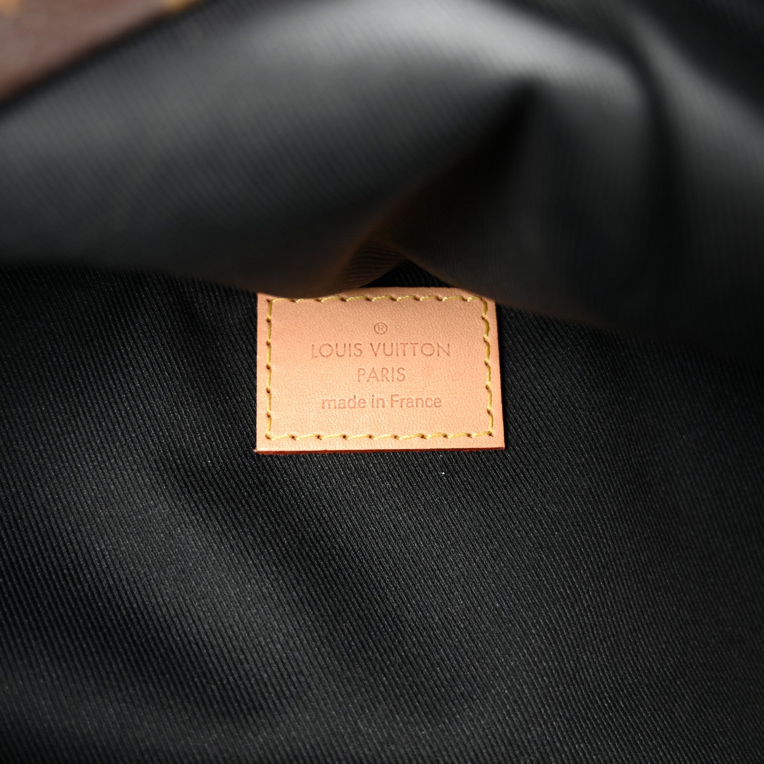 Louis Vuitton Monogram Bumbag 6 of 9