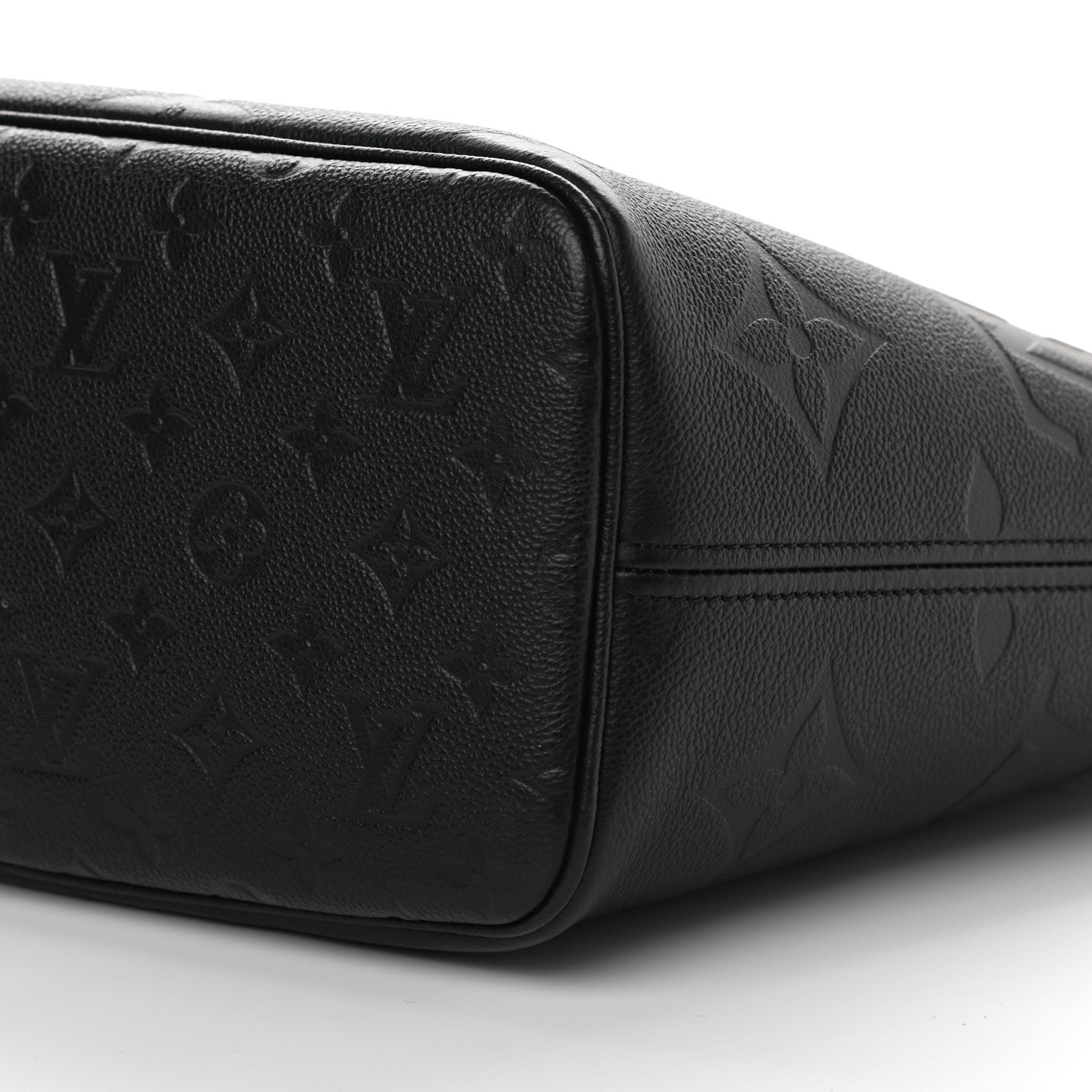 Louis Vuitton Empreinte Monogram Giant Neverfull MM Black 9 of 9