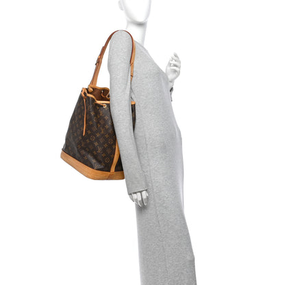 Louis Vuitton Monogram Noe 2 of 13