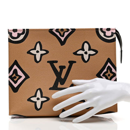 Louis Vuitton Monogram Giant Wild At Heart Toiletry Pouch 26 Arizona 2 of 6