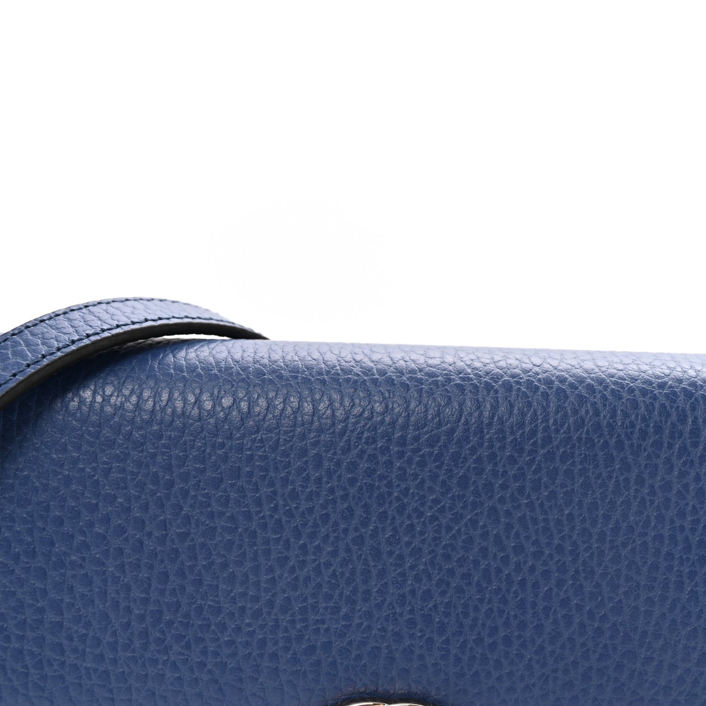 Dollar Calfskin Interlocking G Chain Wallet Caspian