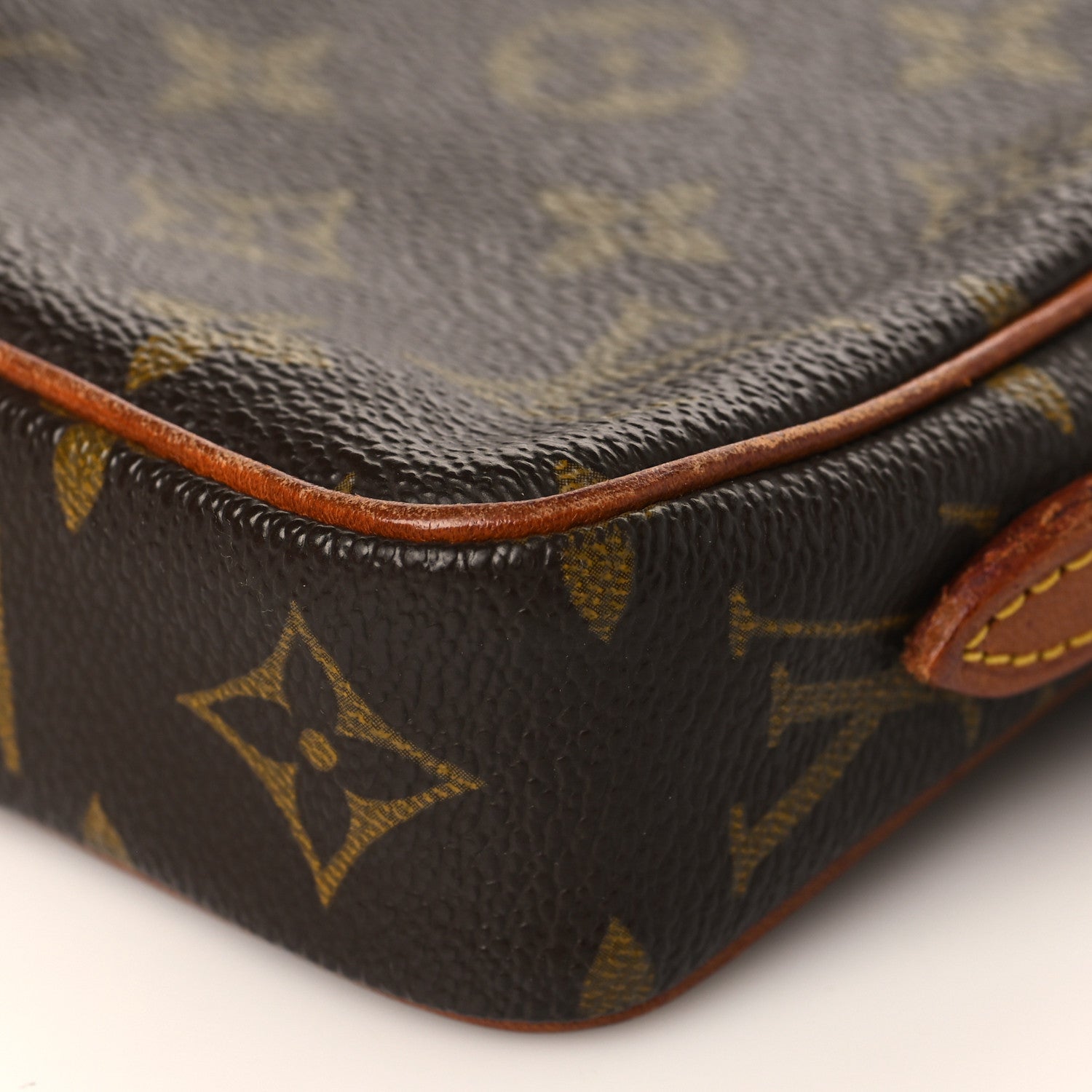 Louis Vuitton Monogram Danube 15 7 of 9