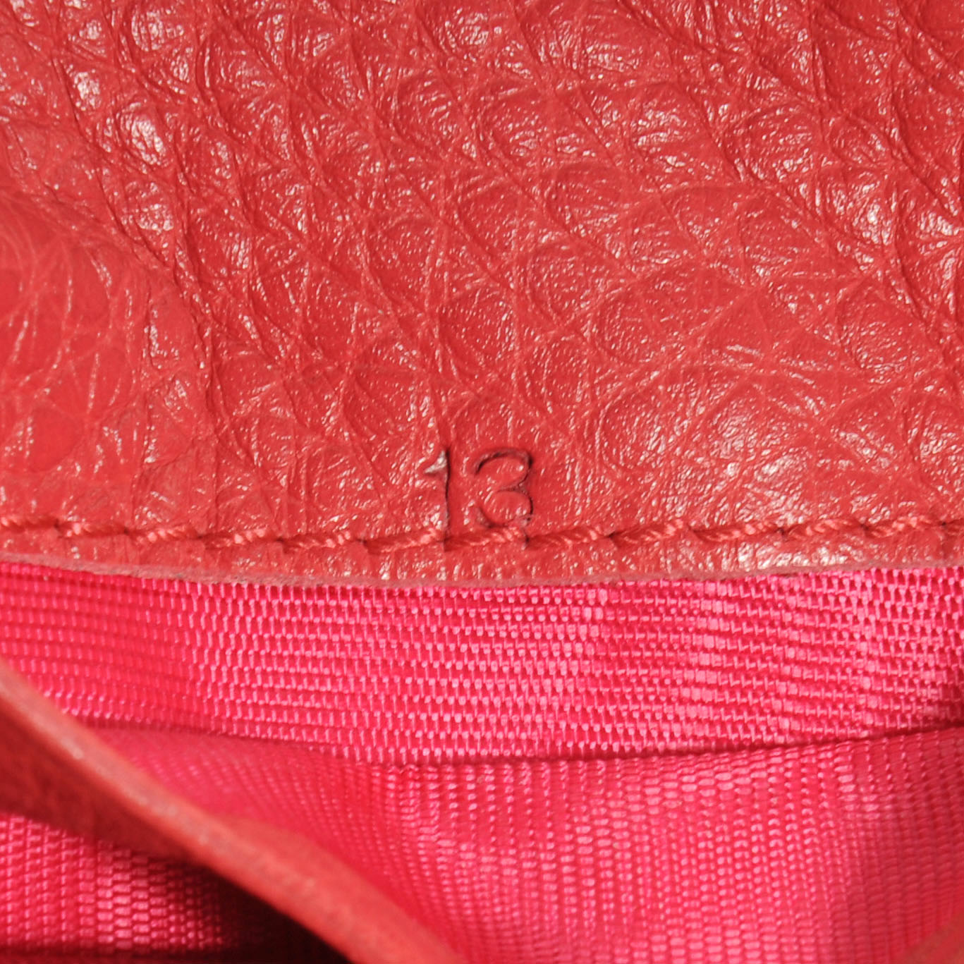 Vitello Daino Compact Wallet Peonia