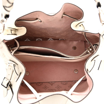 Louis Vuitton Mahina Muria Snow White 5 of 9