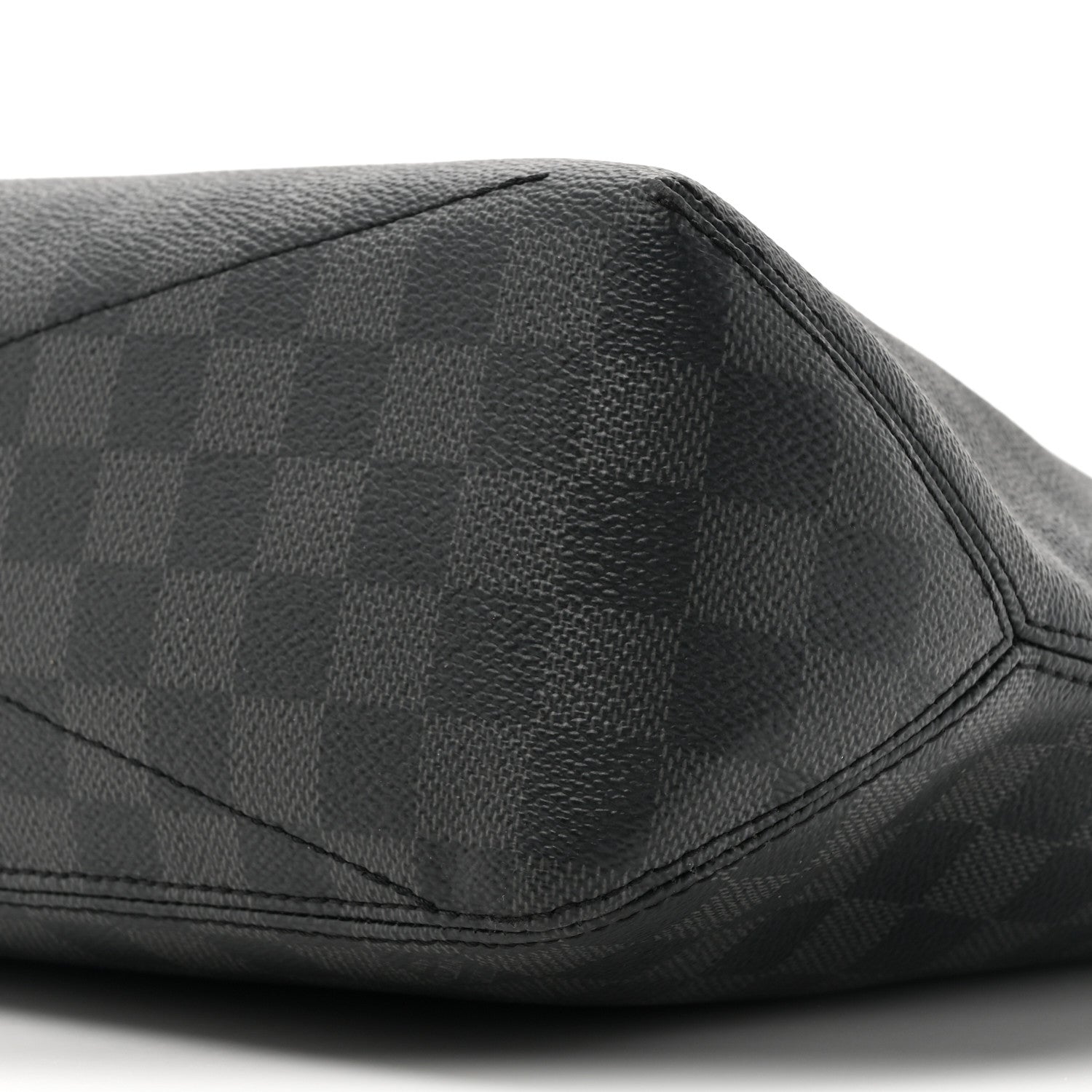 Louis Vuitton Damier Graphite Hunter Messenger 8 of 11