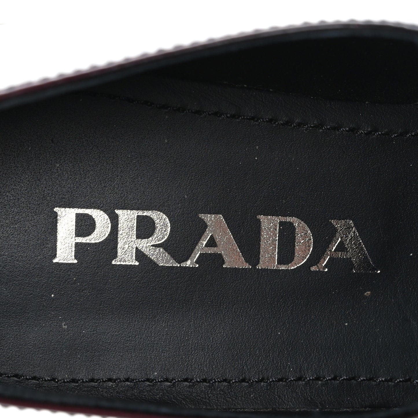 Spazzolato Fume Metal Triangle Logo 50mm Loafers 36.5 Granato